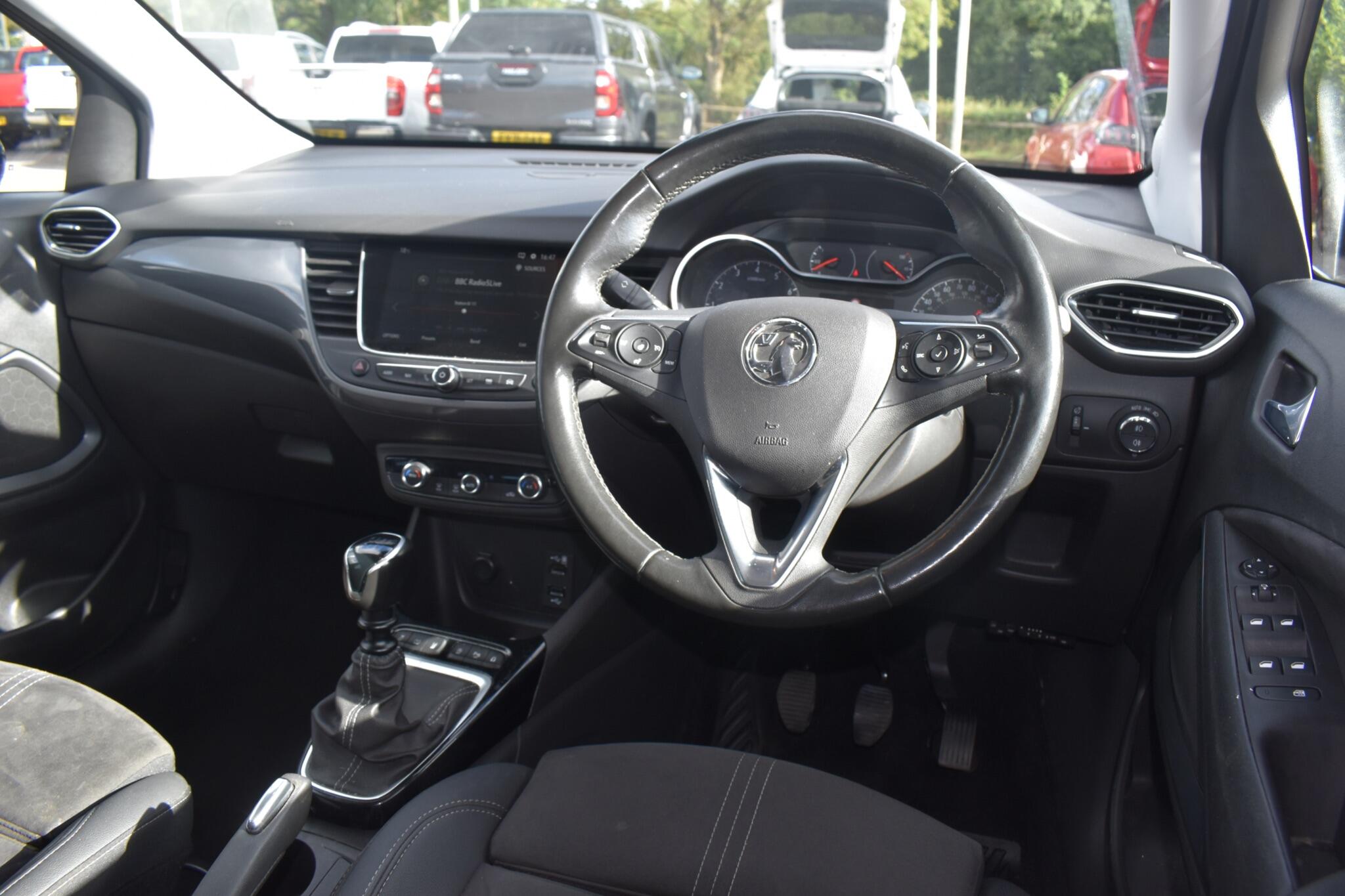 Crossland - 1.5 Turbo D Ultimate Euro 6 (s/s) 5dr - Image 7