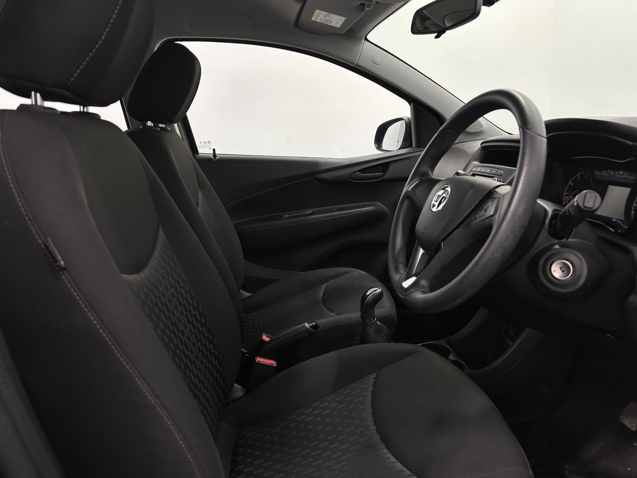 Vauxhall Viva view 28