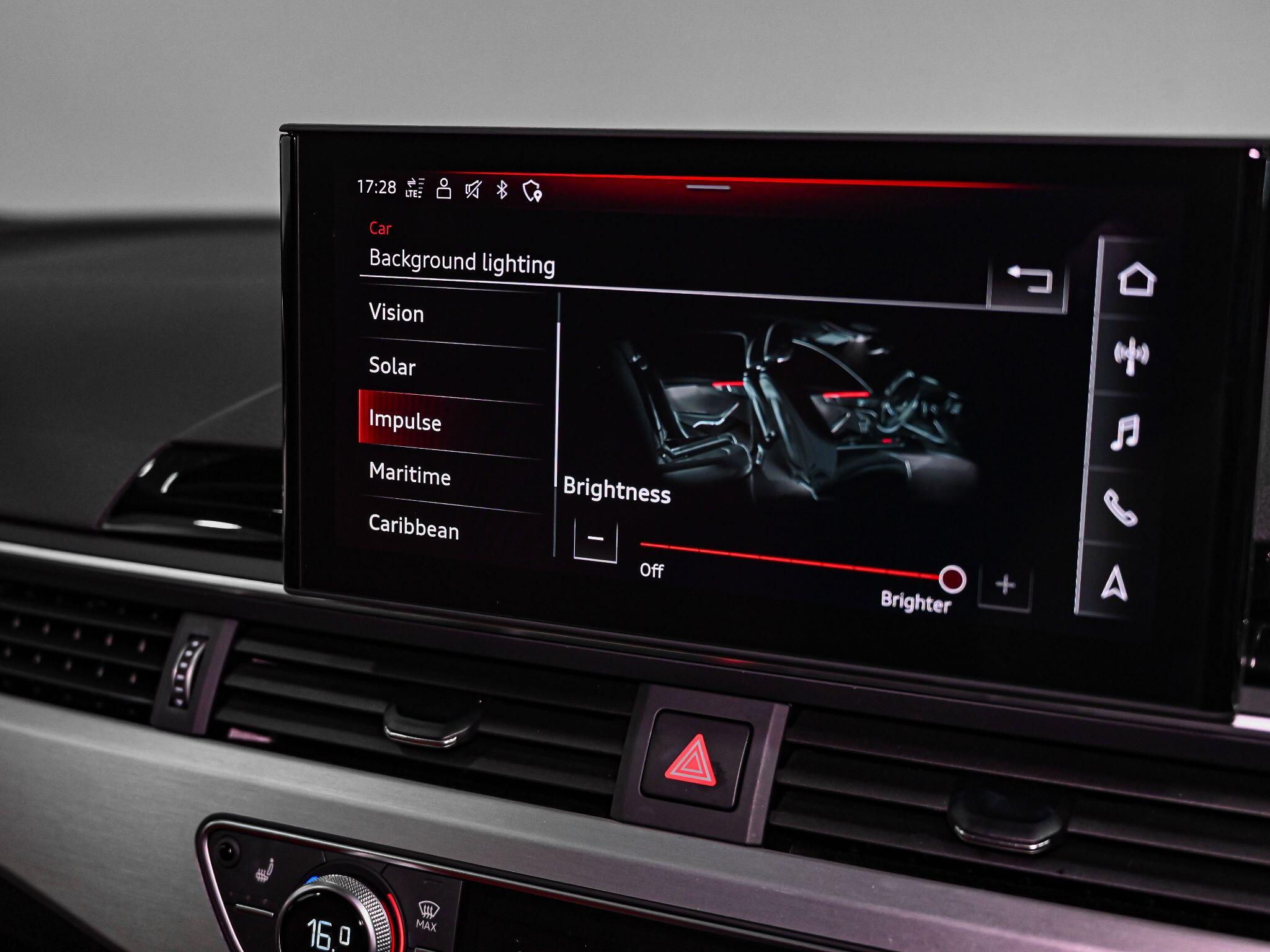 Audi S4 view 20