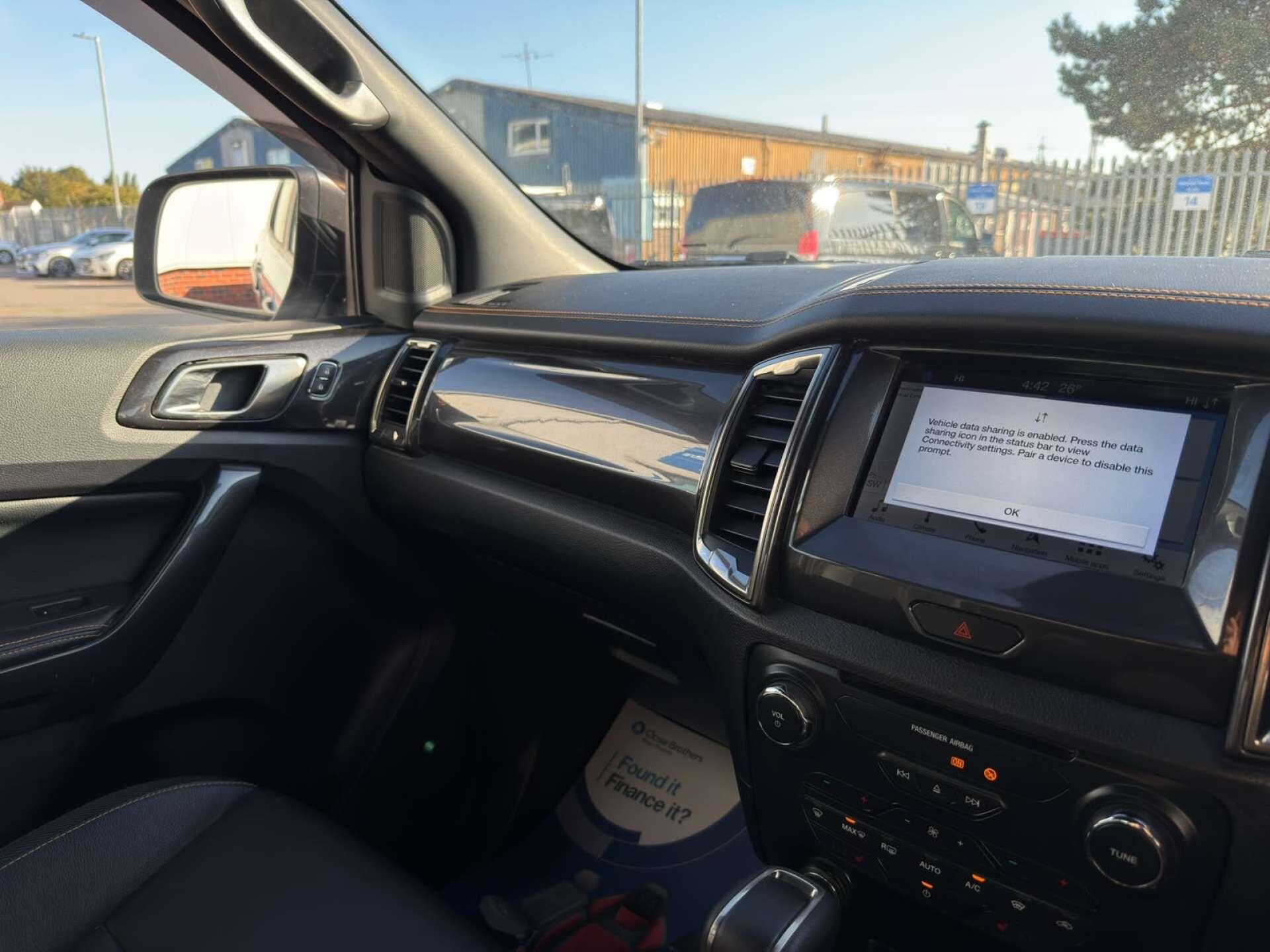 Ford Ranger view 55
