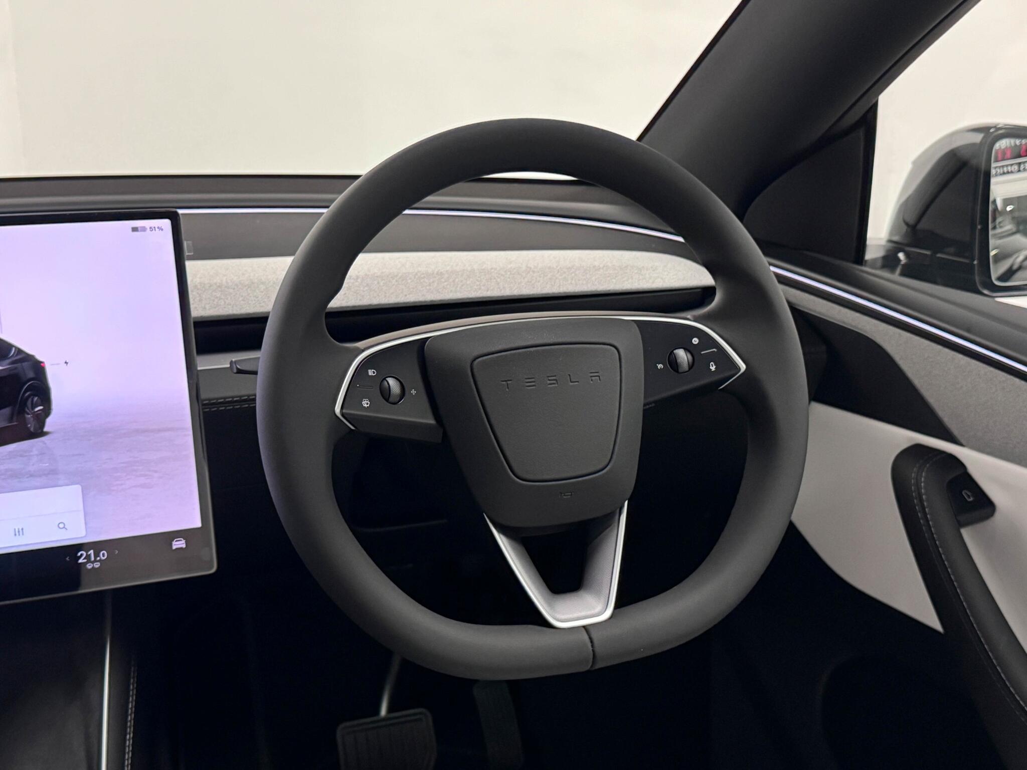 Tesla Model Y view 37