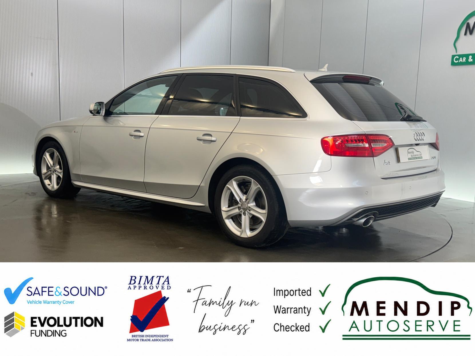 Audi A4 Avant view 11