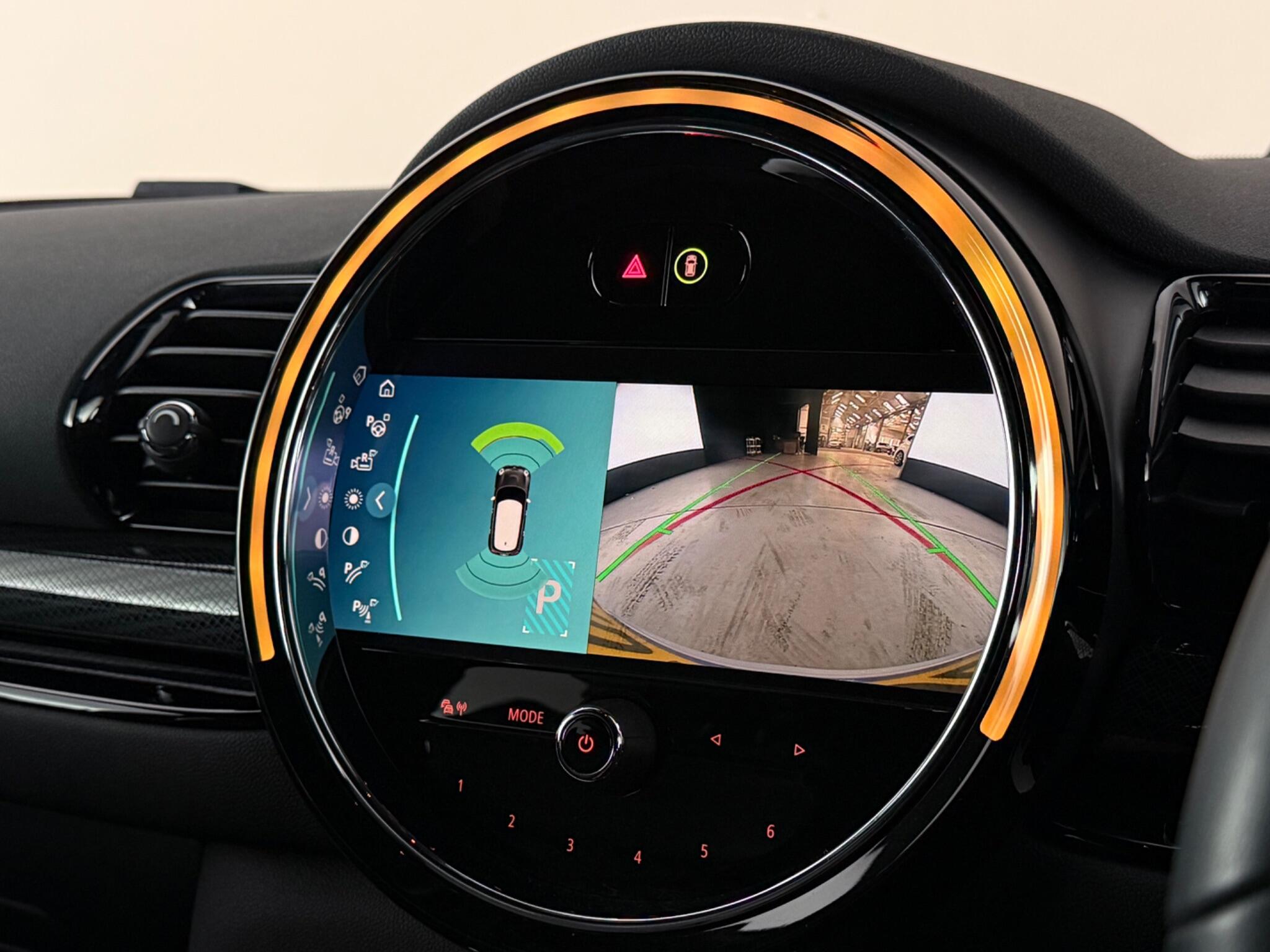 Mini Clubman view 24