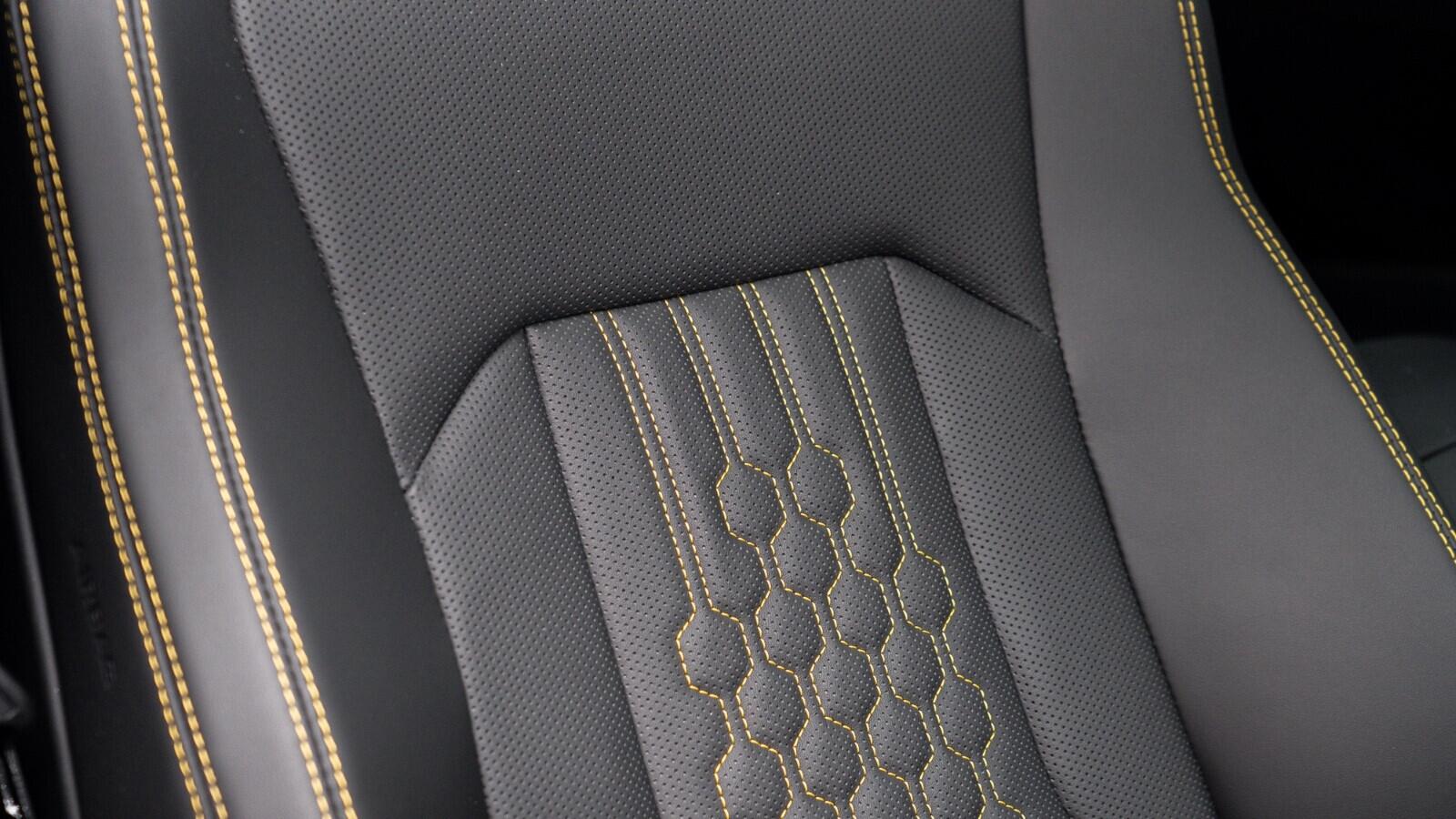 Lamborghini Urus view 28