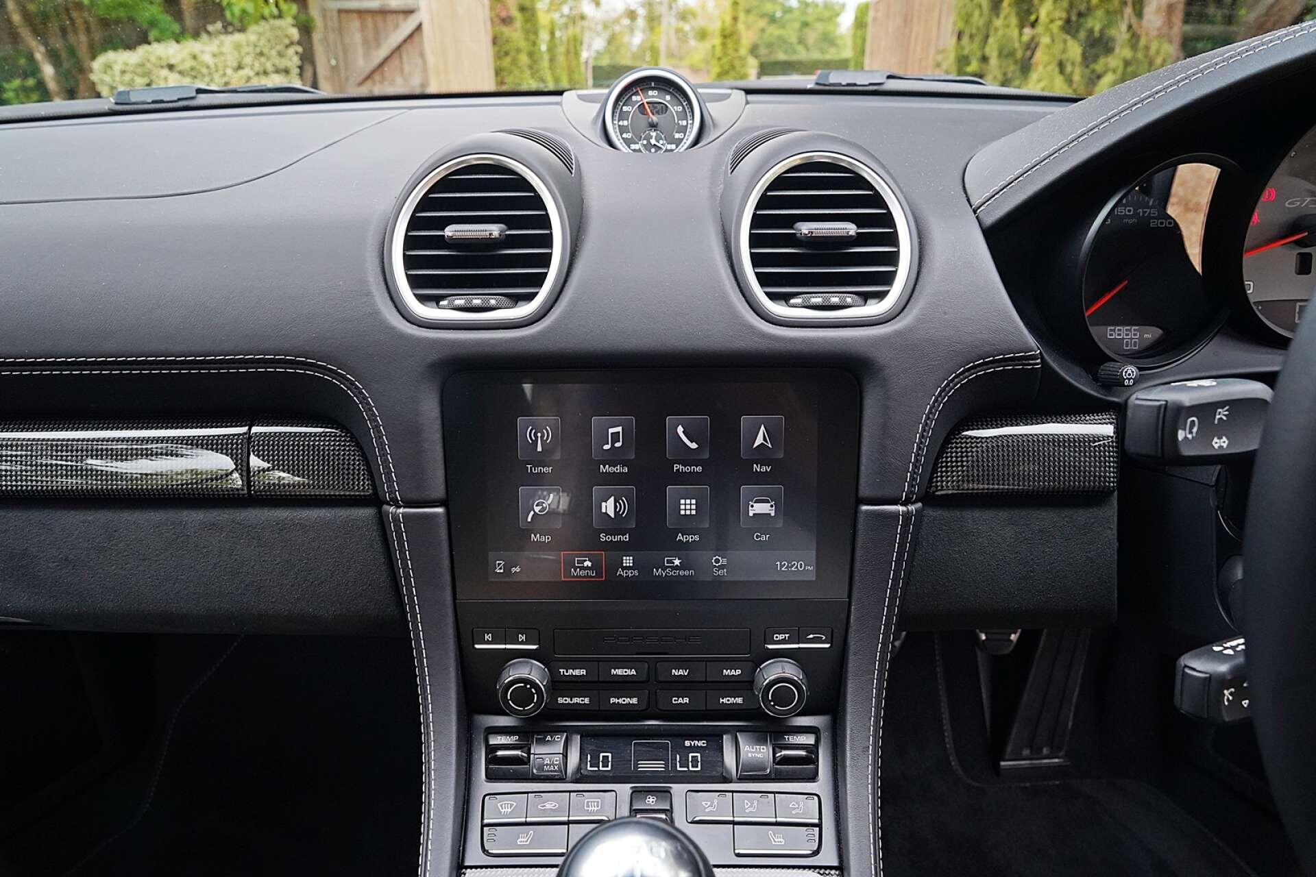 Porsche Cayman view 25