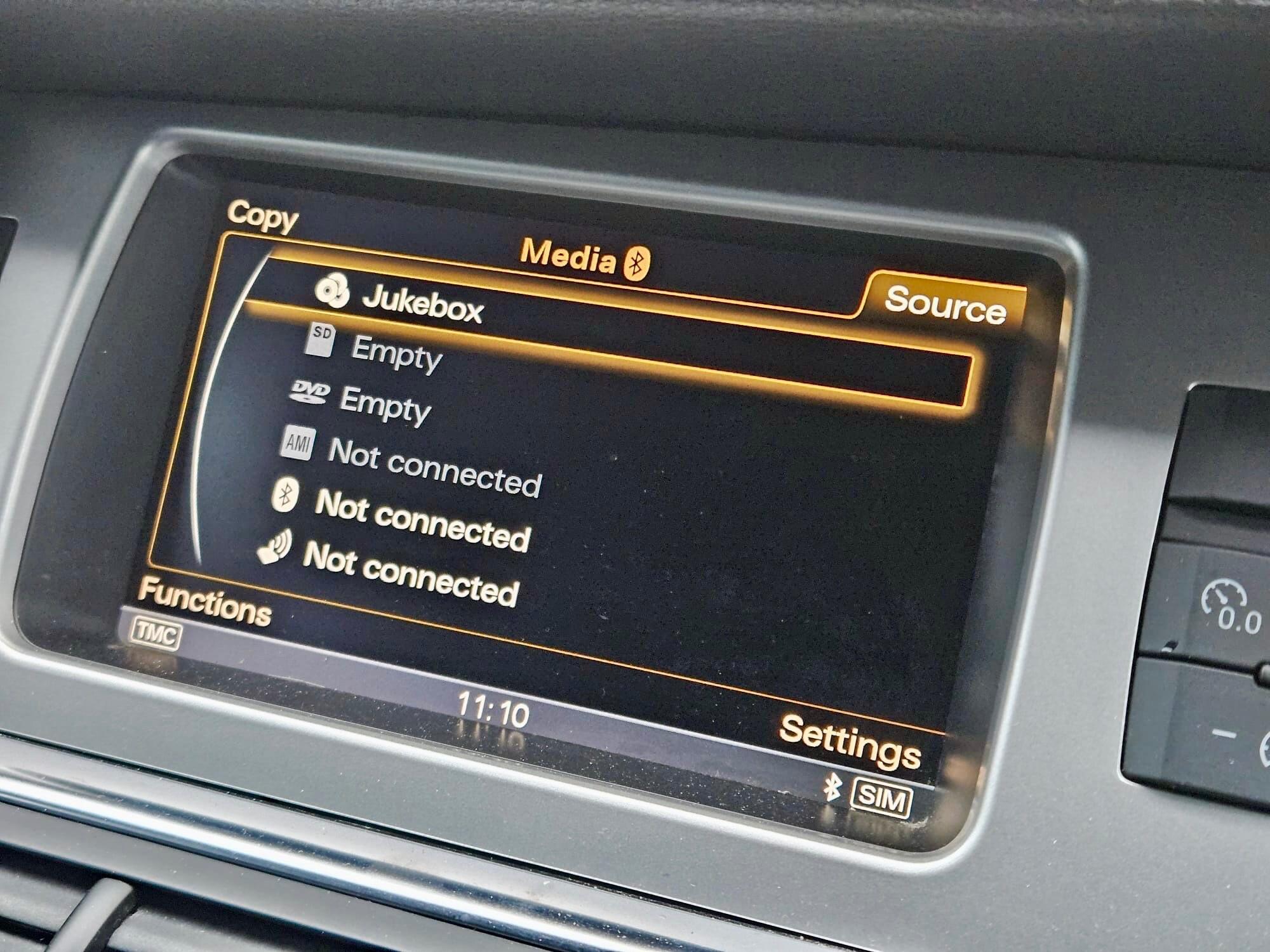 Audi Q7 view 18