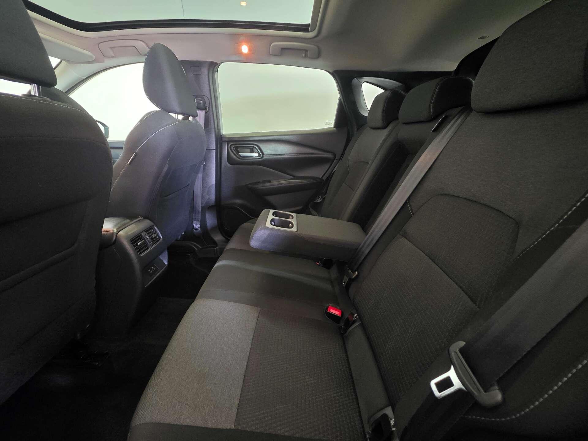 Nissan Qashqai view 48
