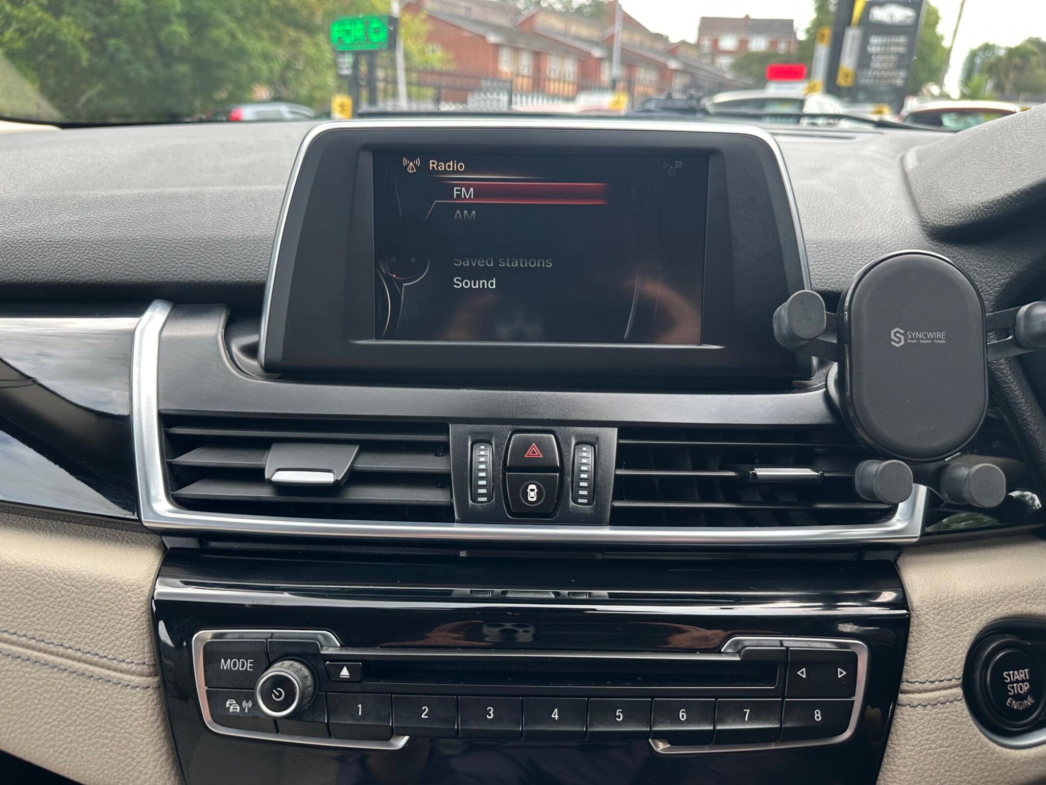 BMW 2 Series Active Tourer view 25