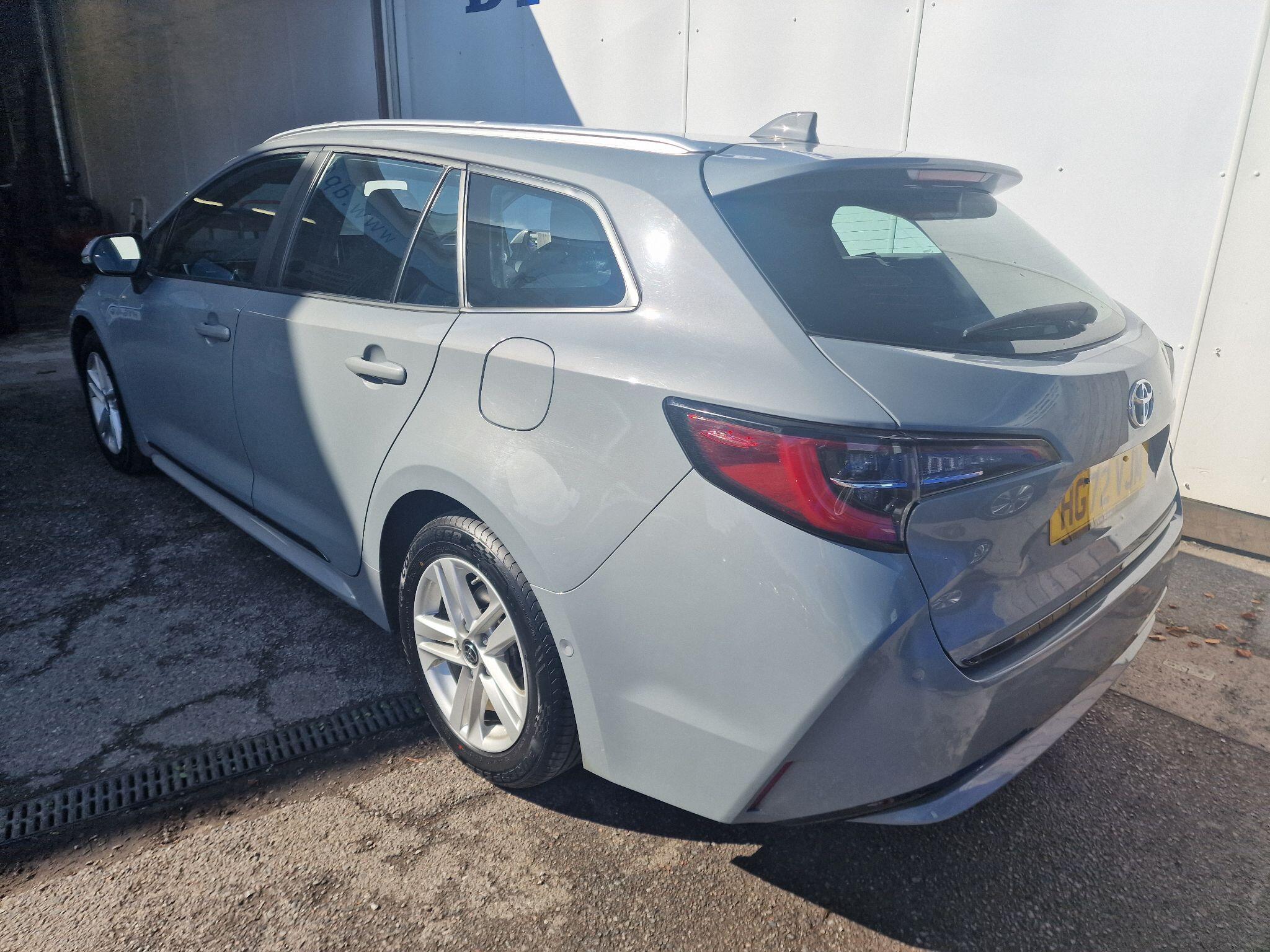 Toyota Corolla view 16