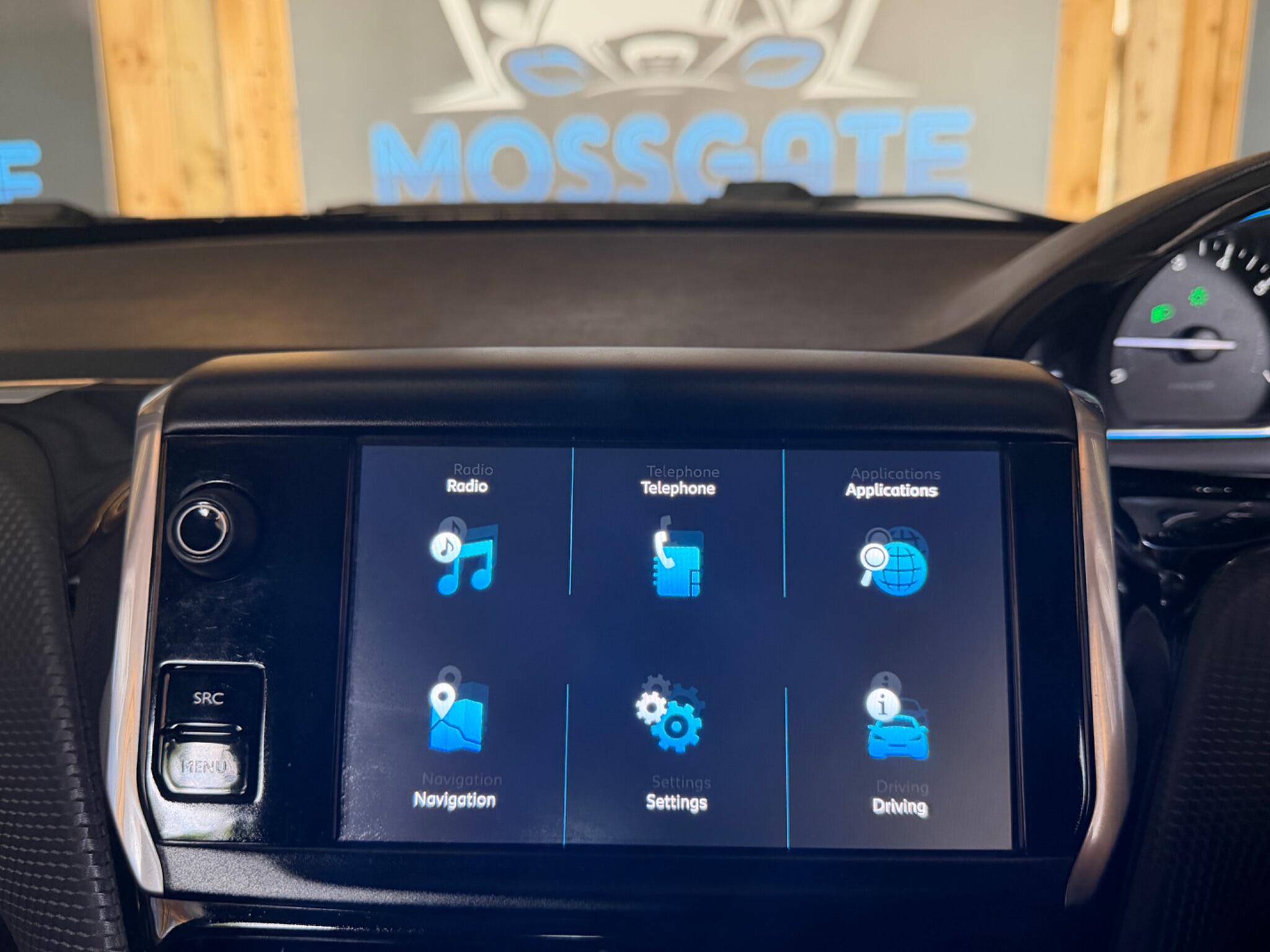 Peugeot 2008 view 21
