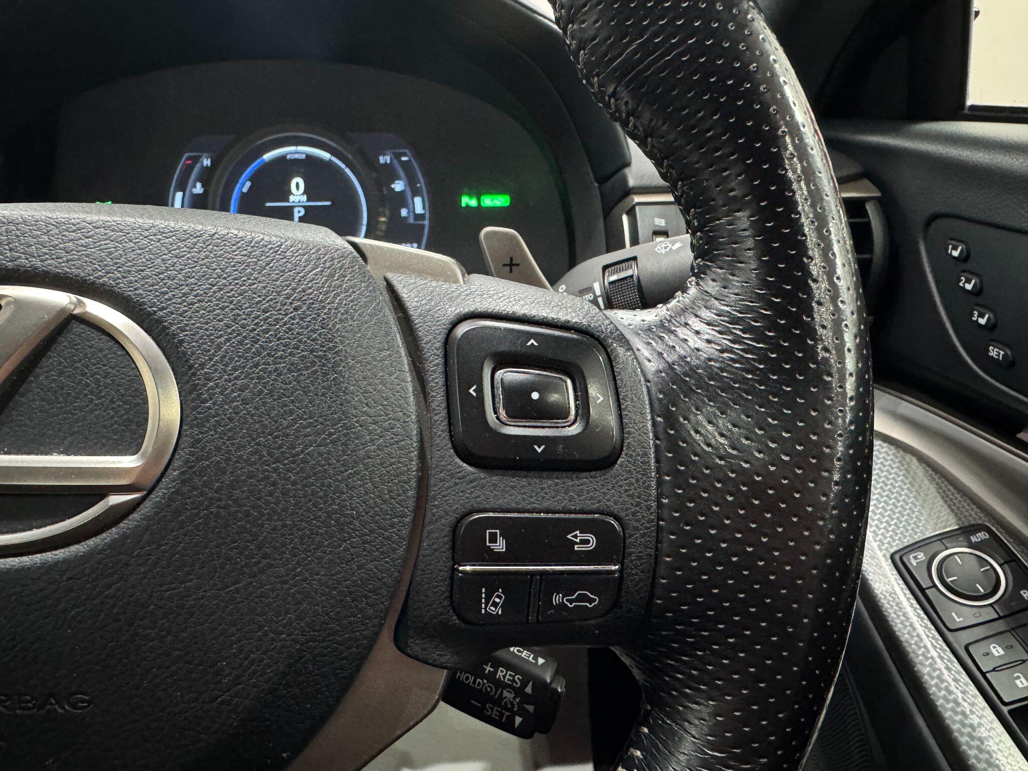 Lexus RC view 31