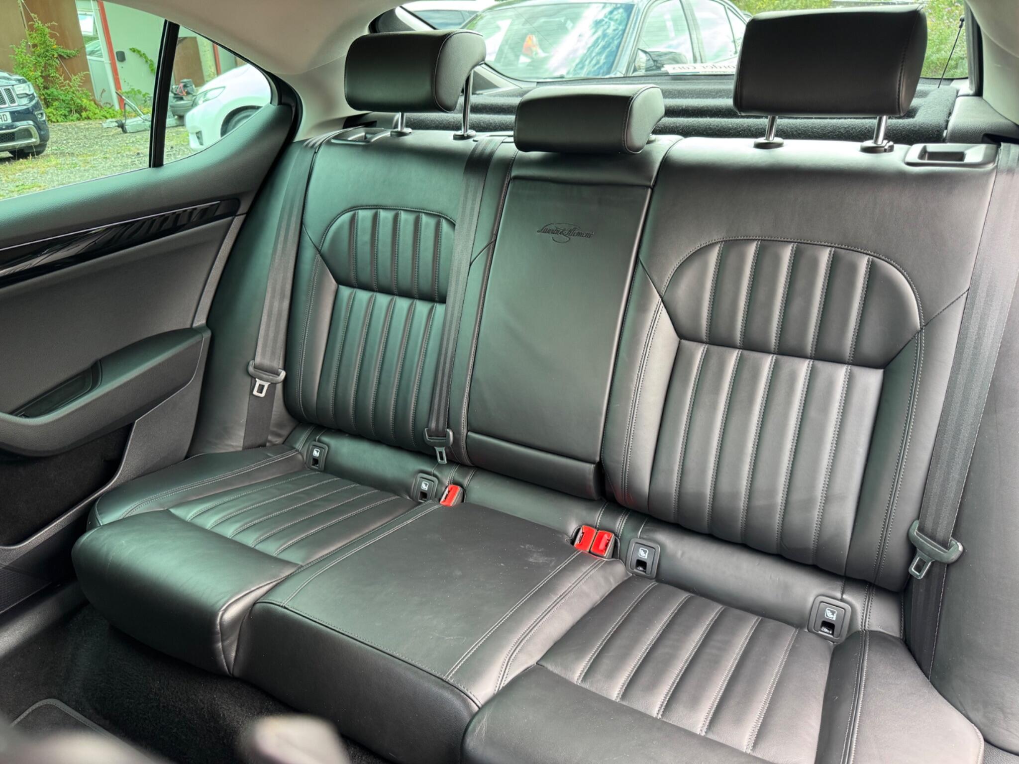 Skoda Superb view 21