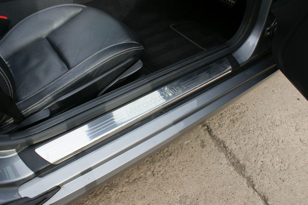 Mercedes-Benz SLK view 31