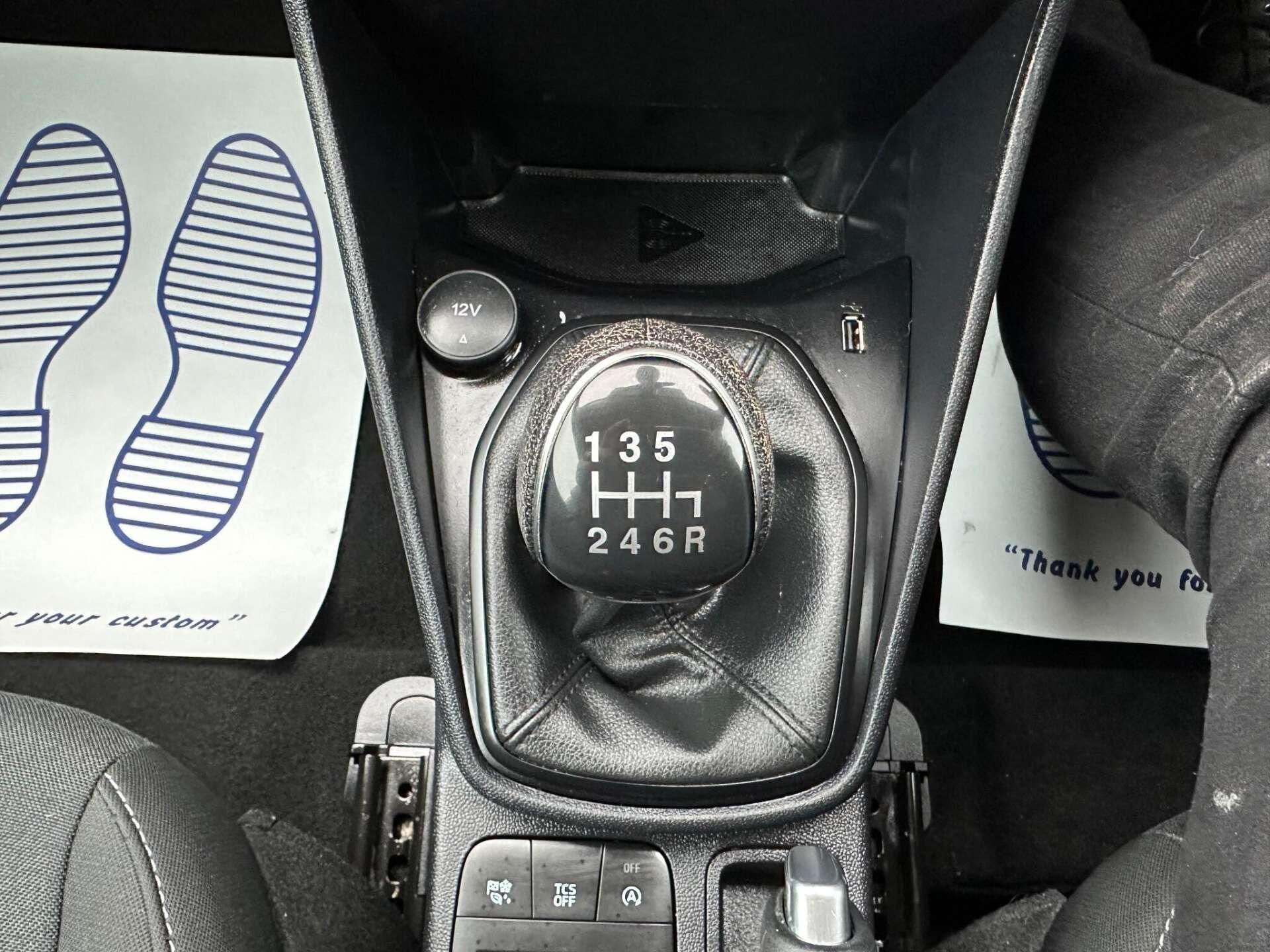 Ford Fiesta view 11
