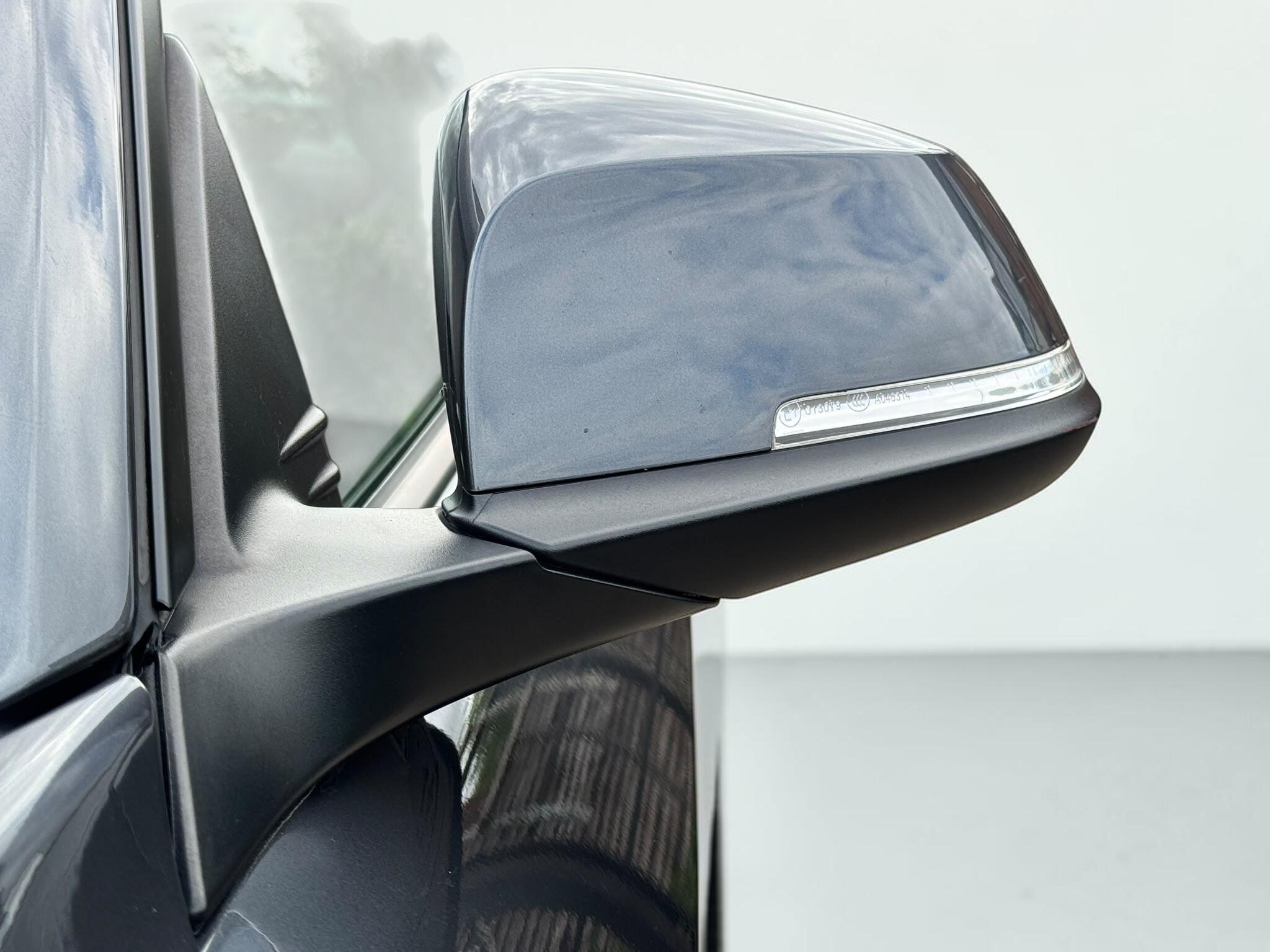 BMW 2 Series view 37