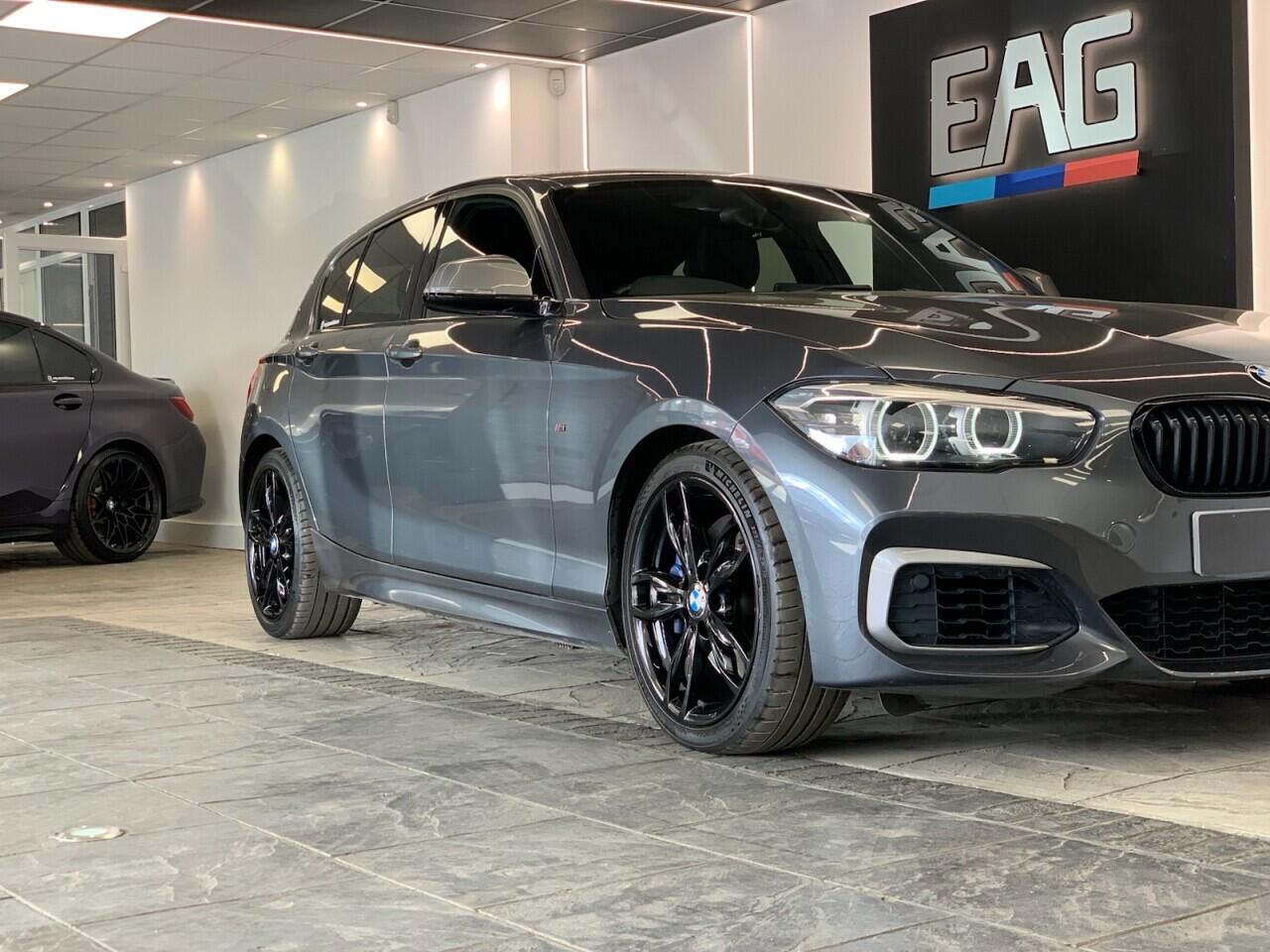 BMW 1 Series view 6