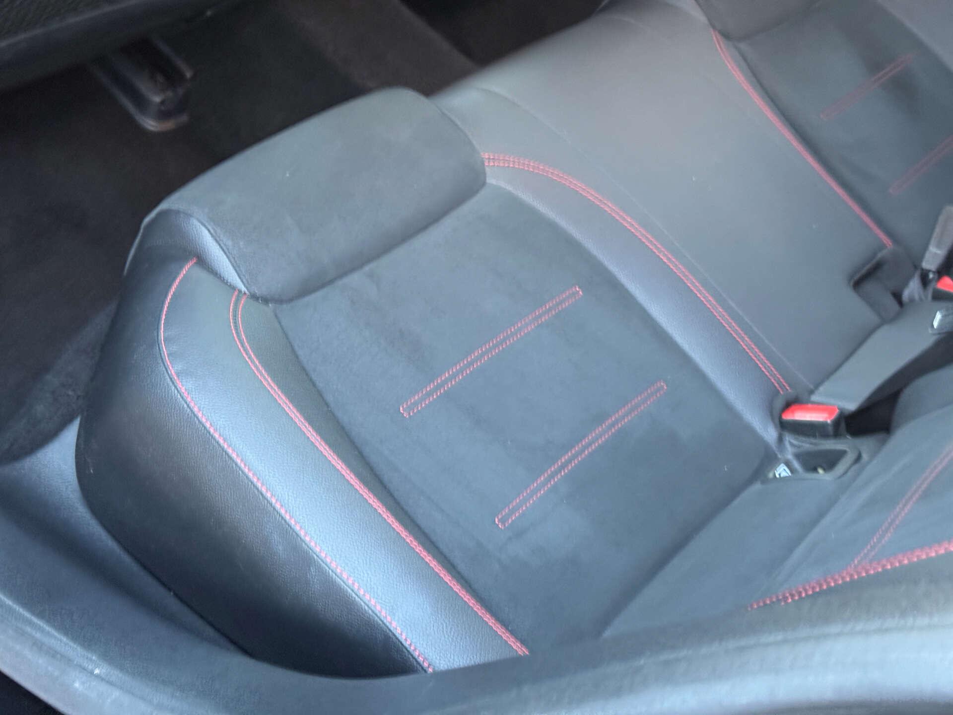 Mercedes-Benz A-Class view 38