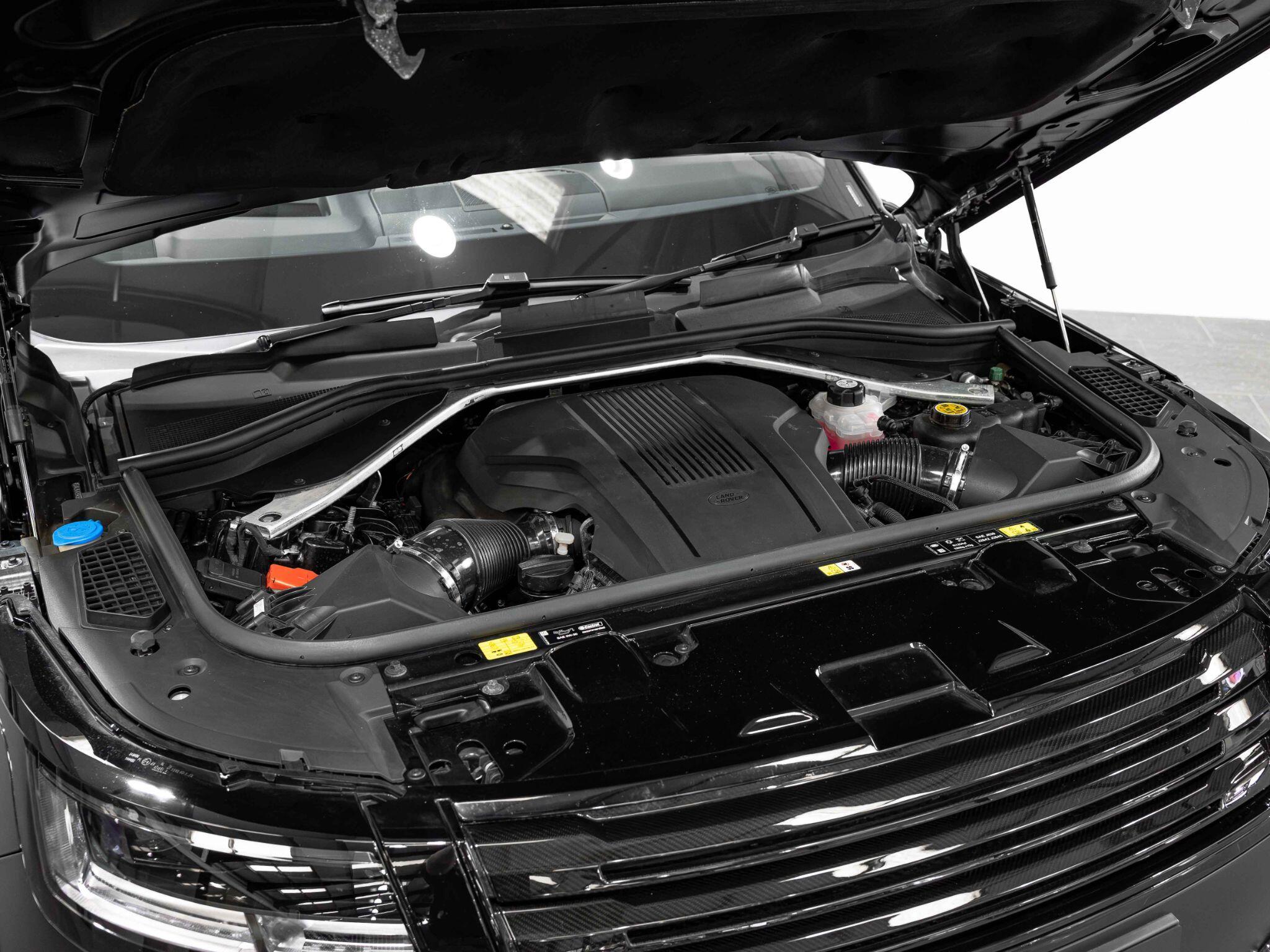 Land Rover Range Rover view 25