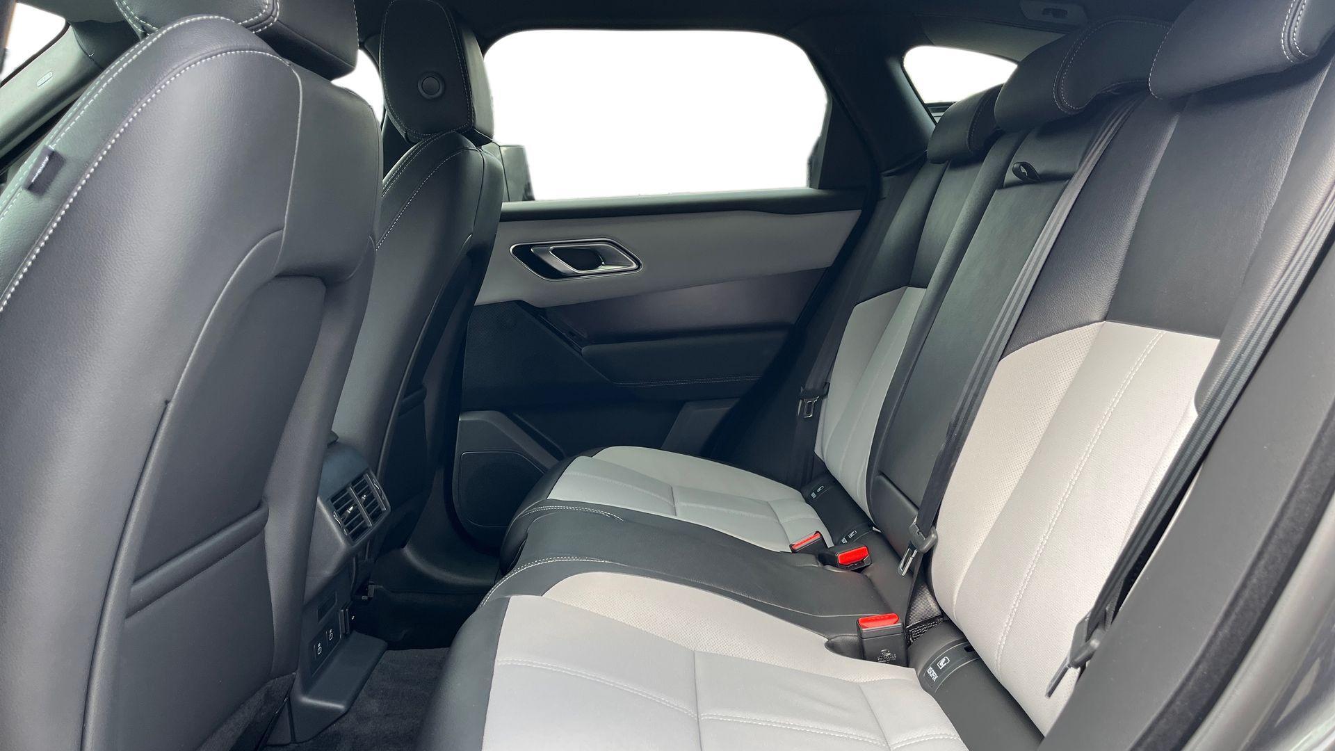 Land Rover Range Rover Velar view 37