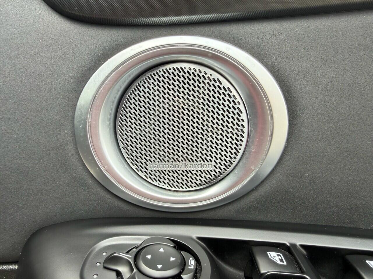 Alfa Romeo Tonale view 17