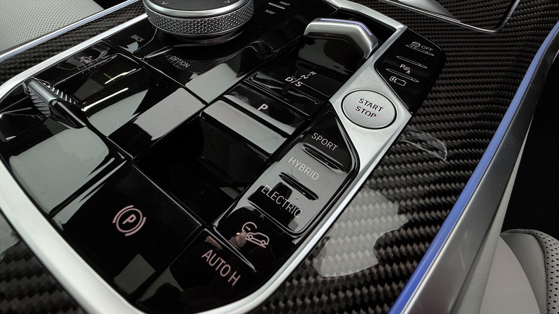 BMW X5 view 19