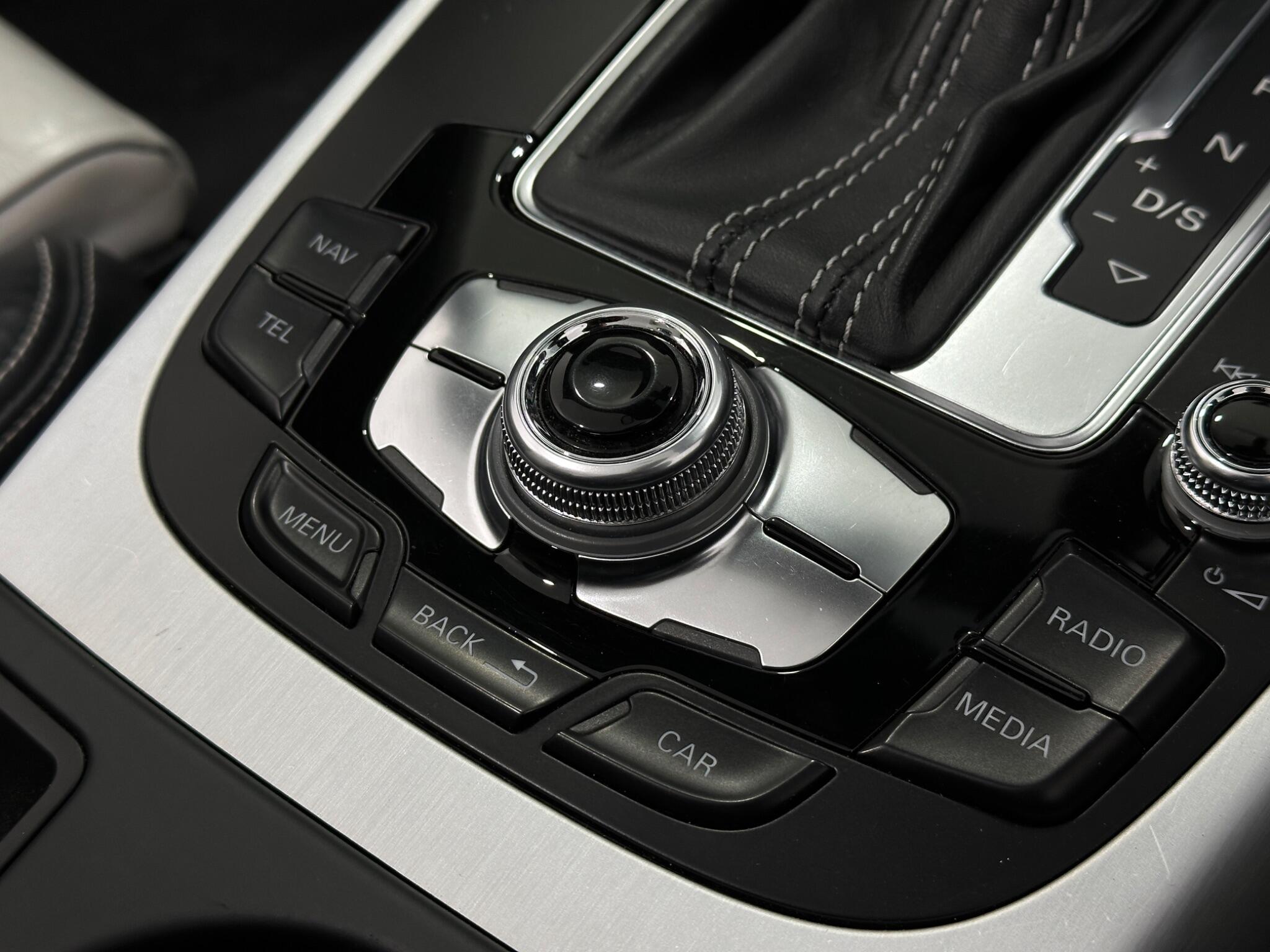 Audi S5 view 21