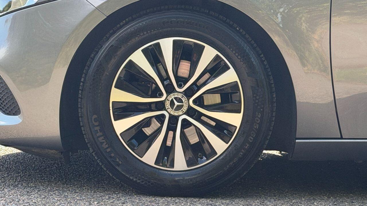 Mercedes-Benz A-Class view 34