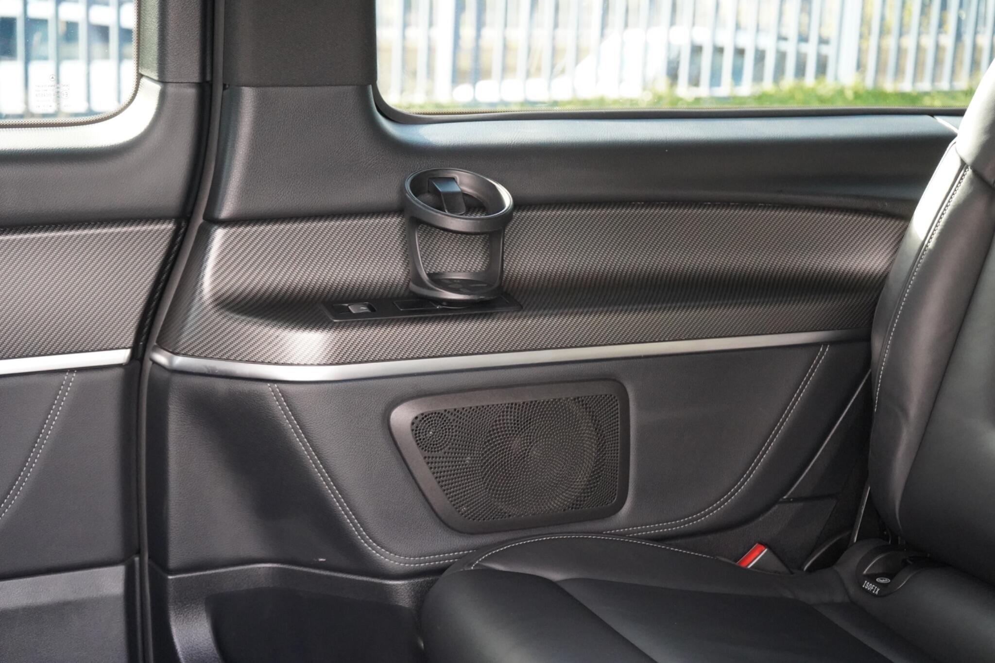 Mercedes-Benz V Class view 11