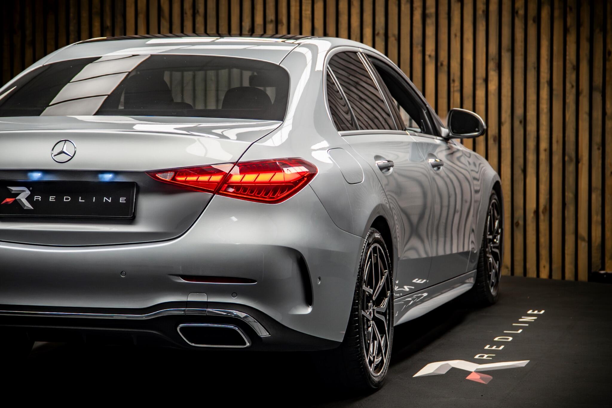 Mercedes-Benz C-Class view 21