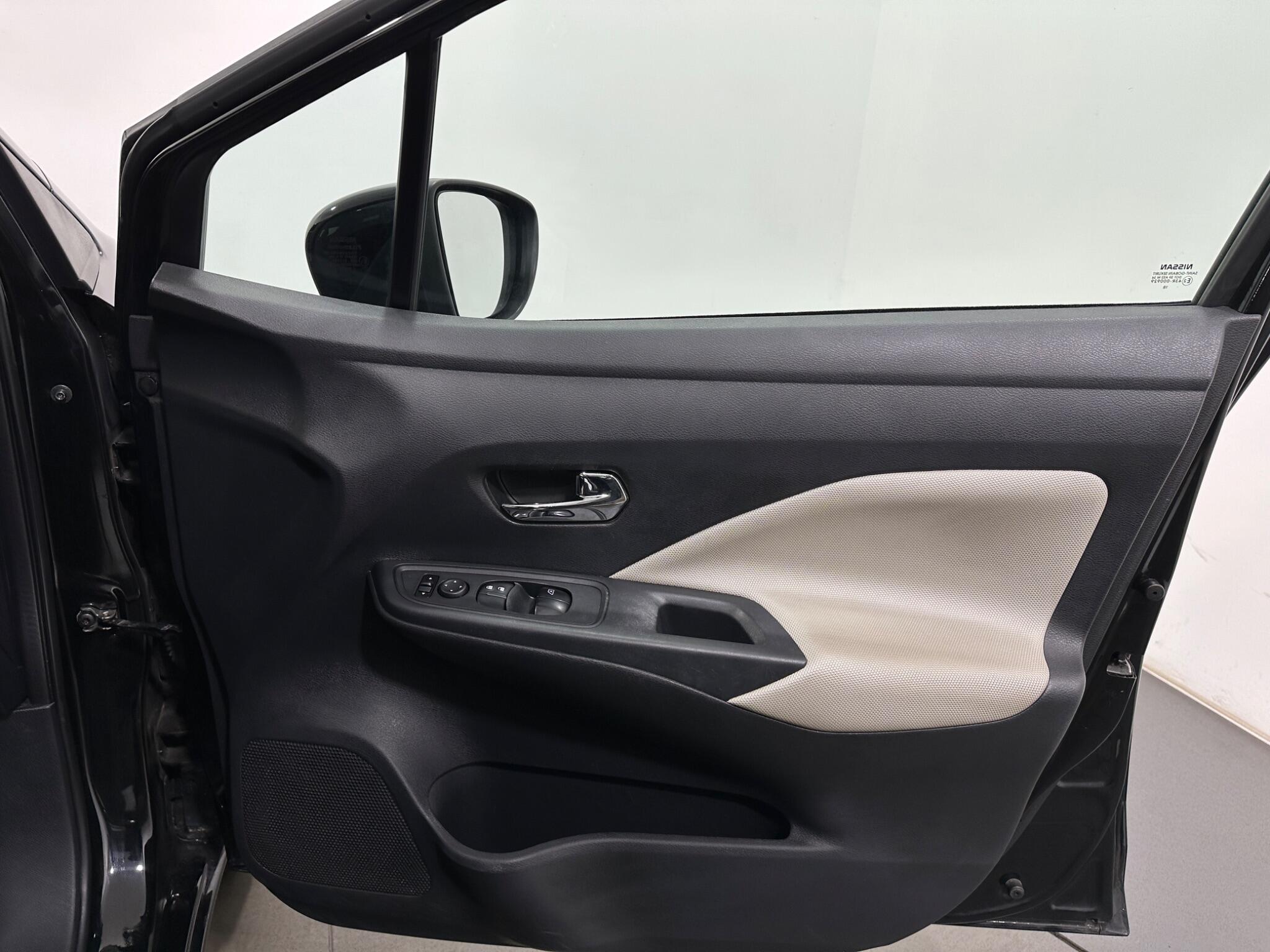 Nissan Micra view 31