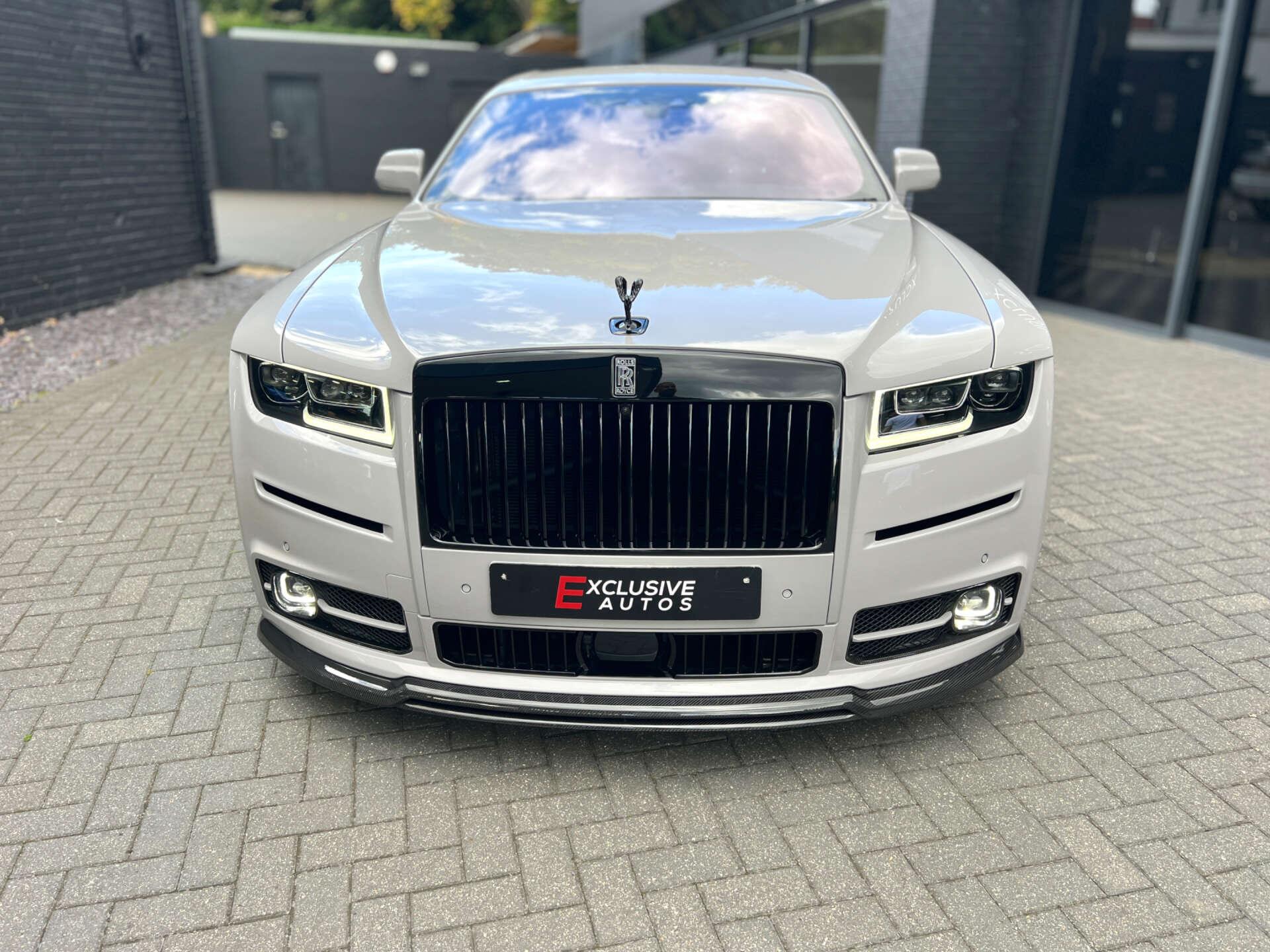 Rolls-Royce Ghost view 75