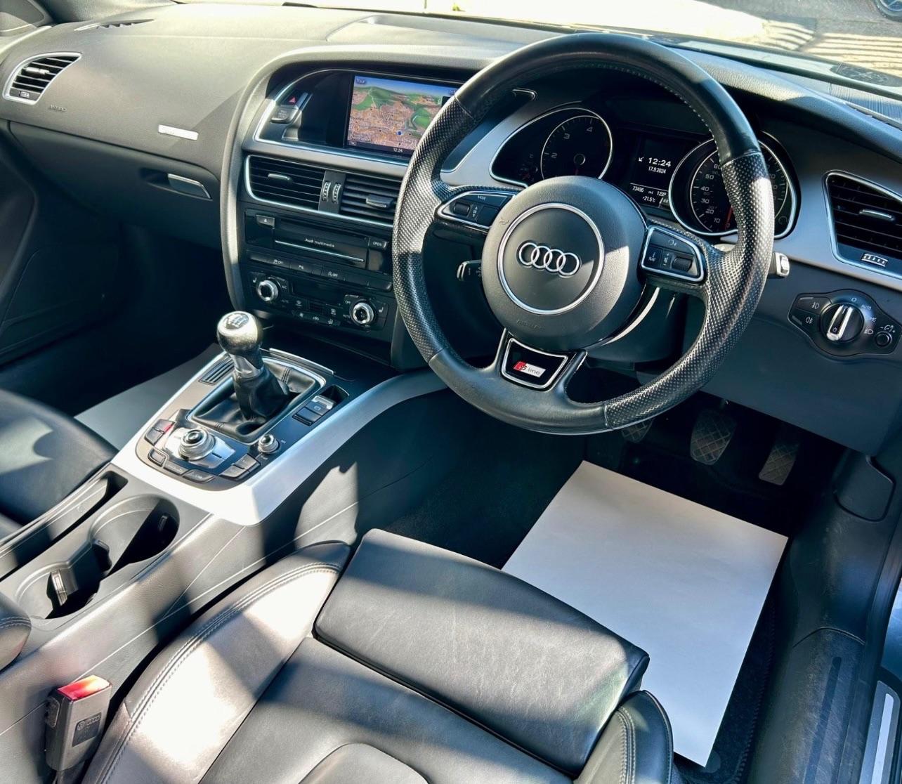 Audi A5 view 24