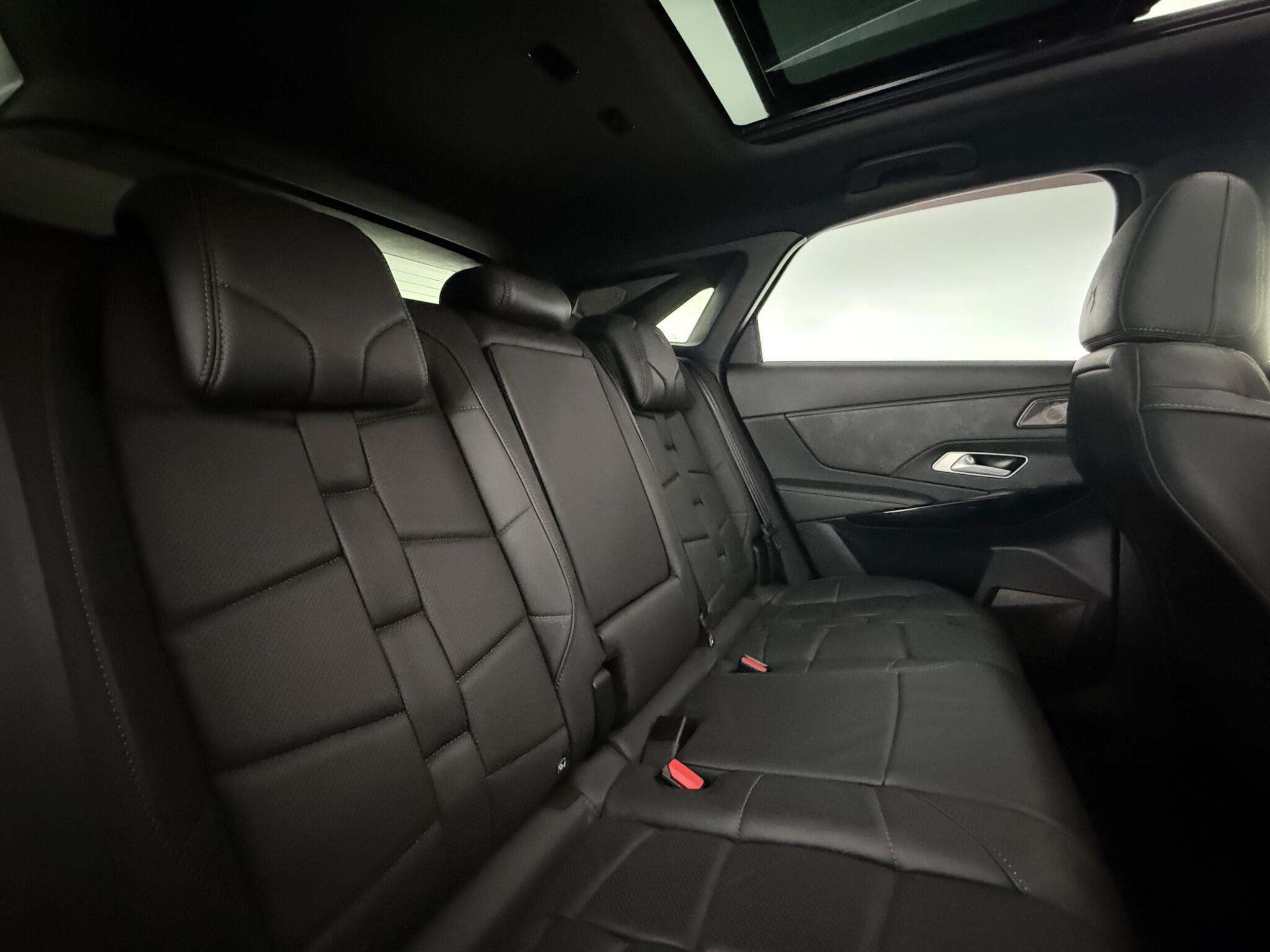 DS Automobiles DS 7 Crossback view 42