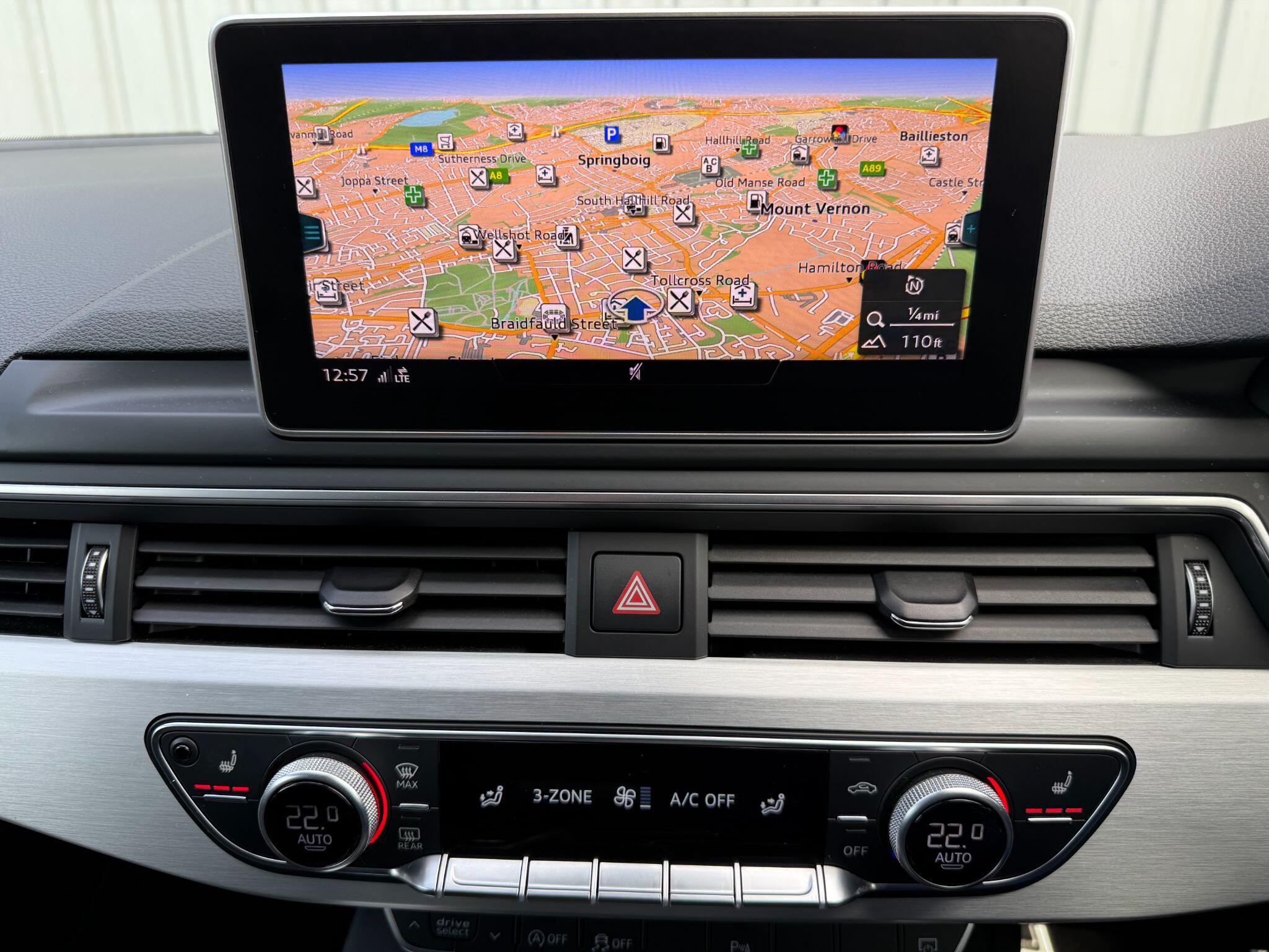 Audi A4 view 26