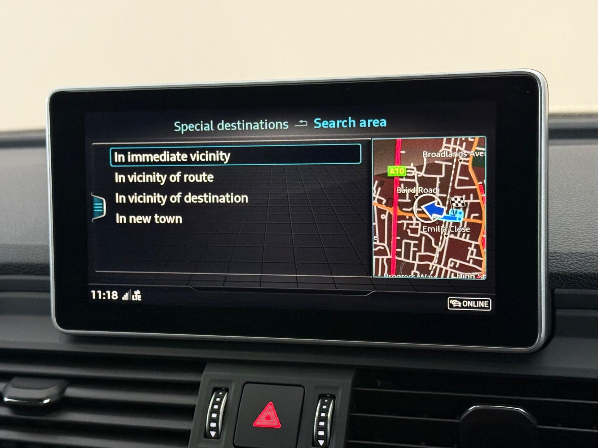 Audi Q5 view 24