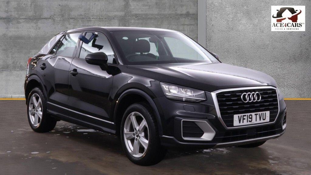 Audi Q2 view 18