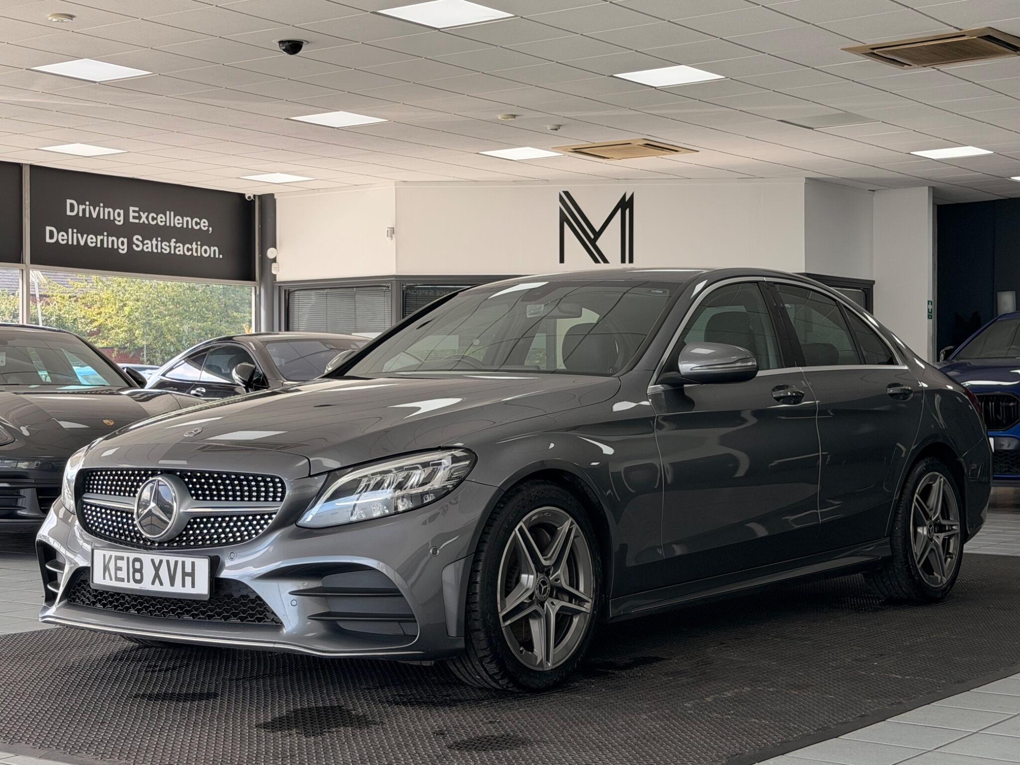 Mercedes-Benz C-Class view 3