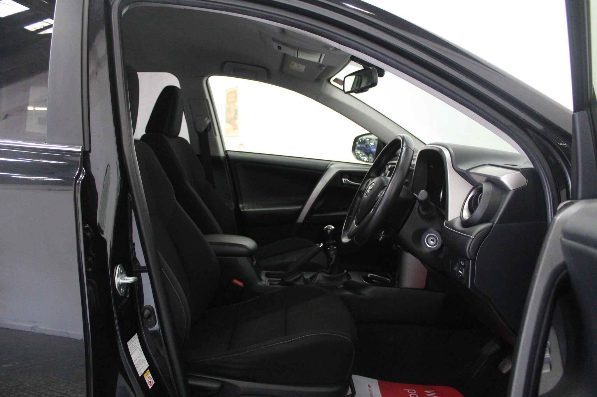 Toyota Rav4 view 49