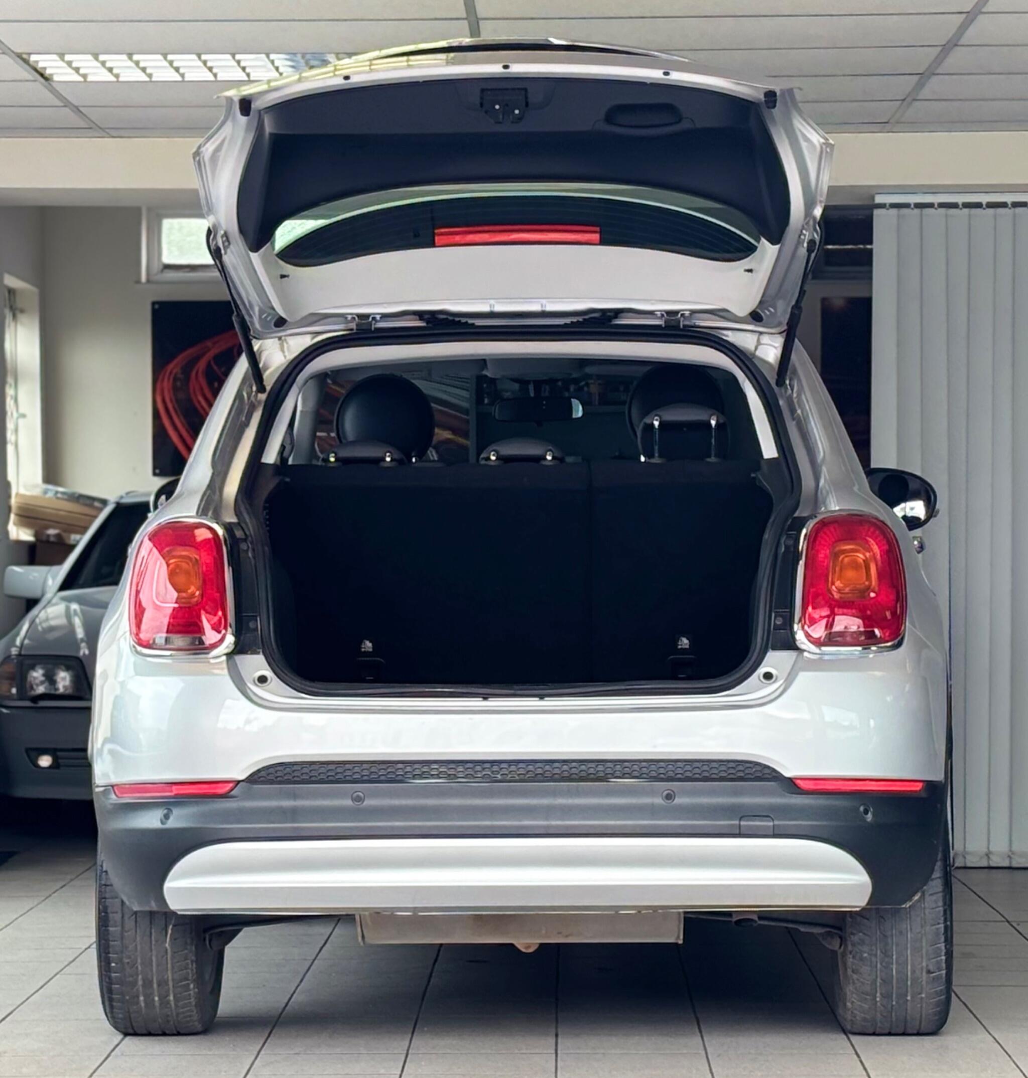 Fiat 500x view 25