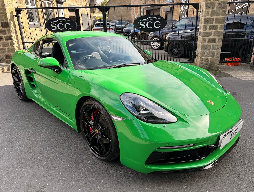 Porsche Cayman view 3