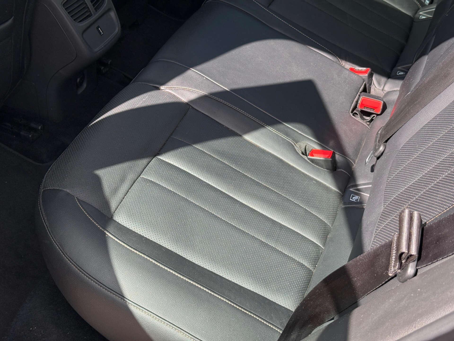 Vauxhall Grandland X view 25