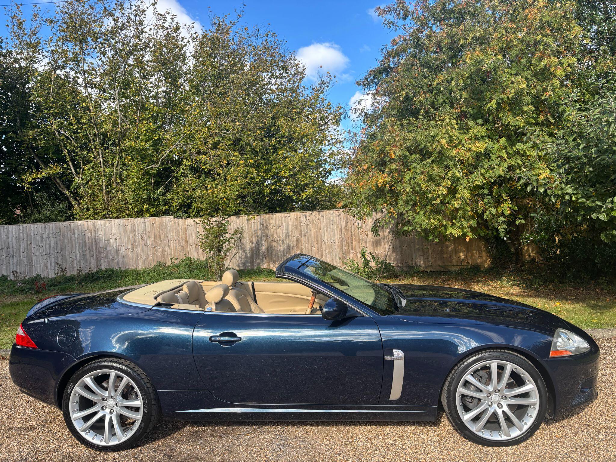 Jaguar XKR