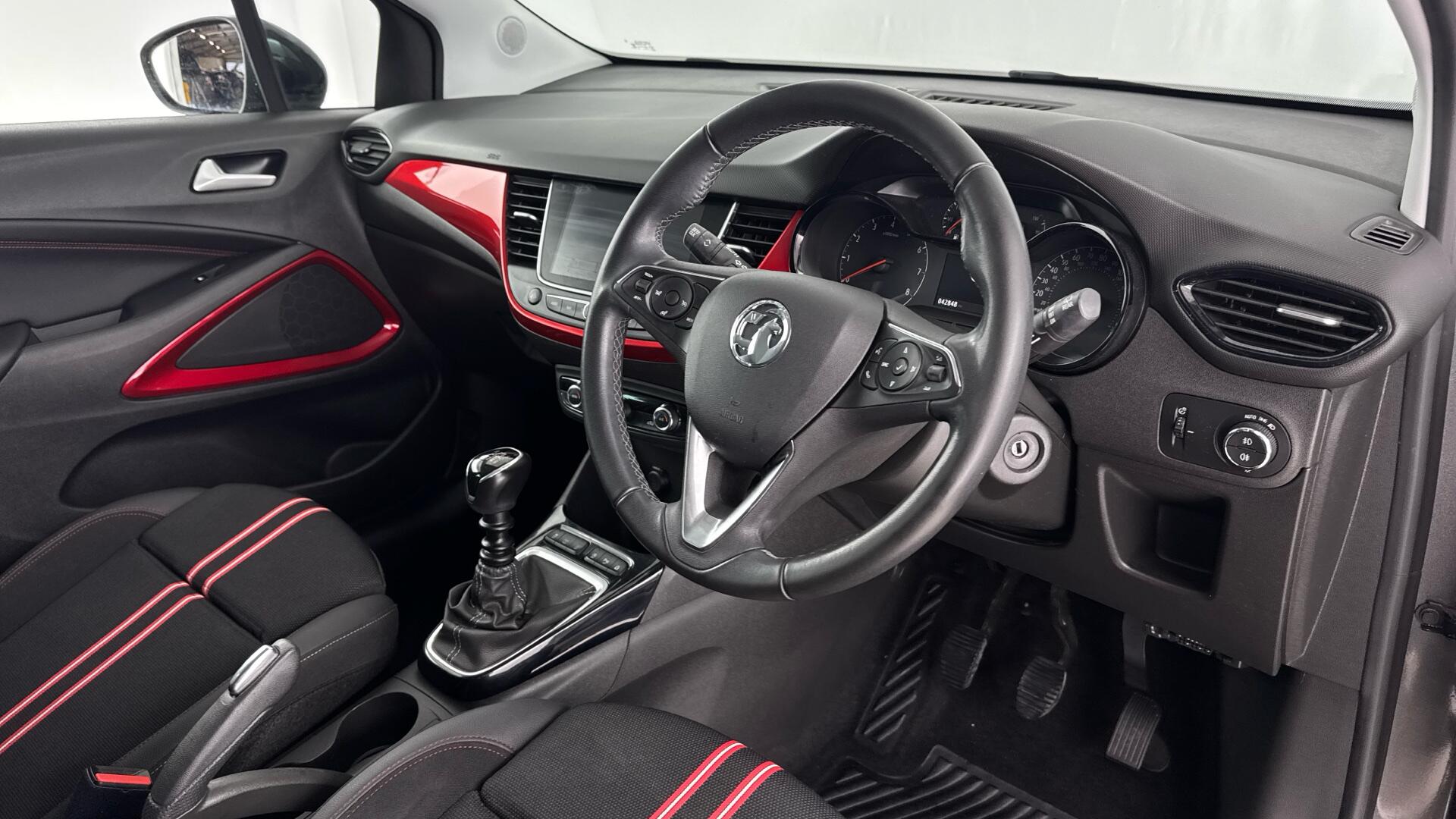 Vauxhall Crossland view 9