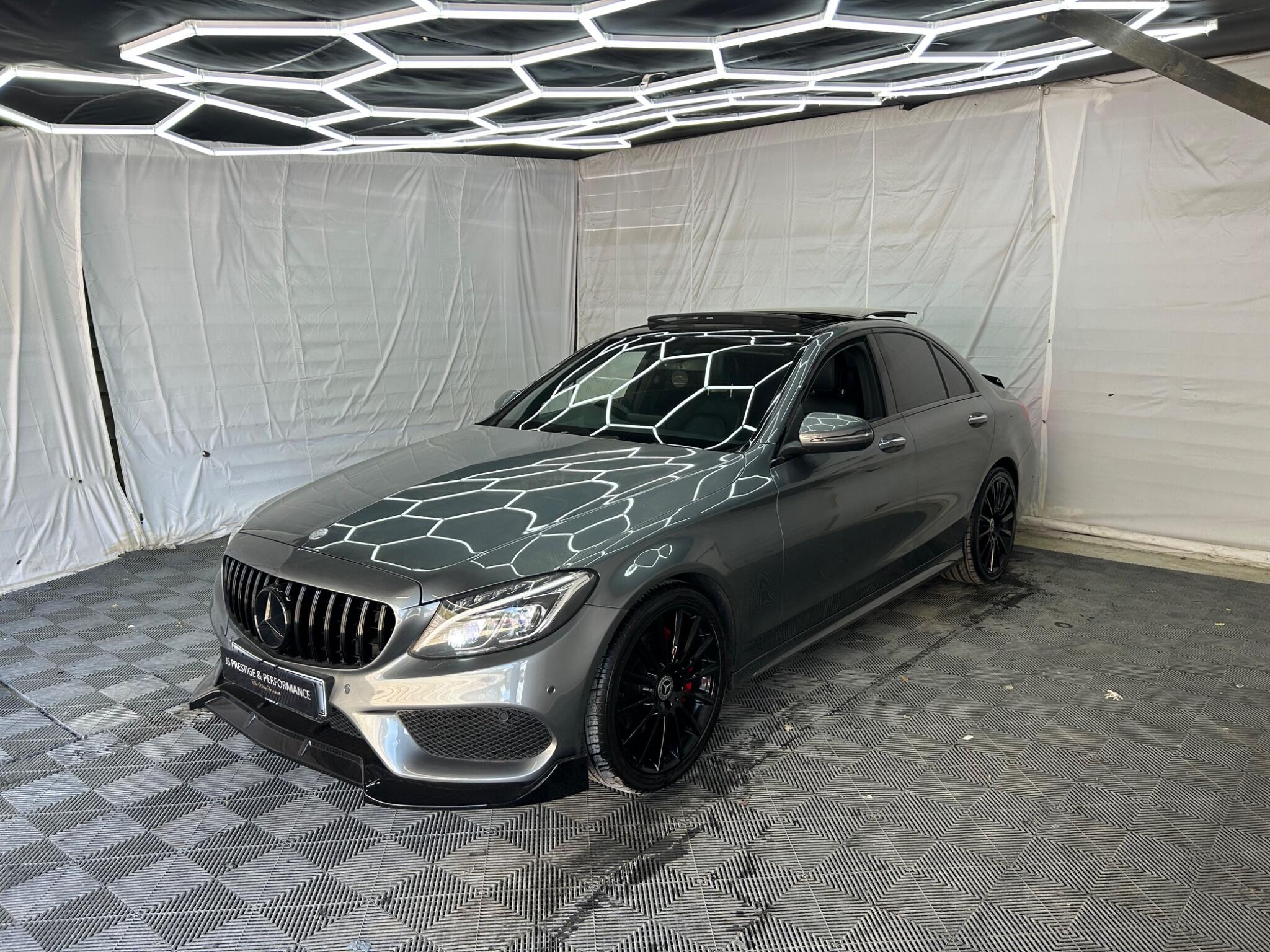 Mercedes-Benz C Class view 3