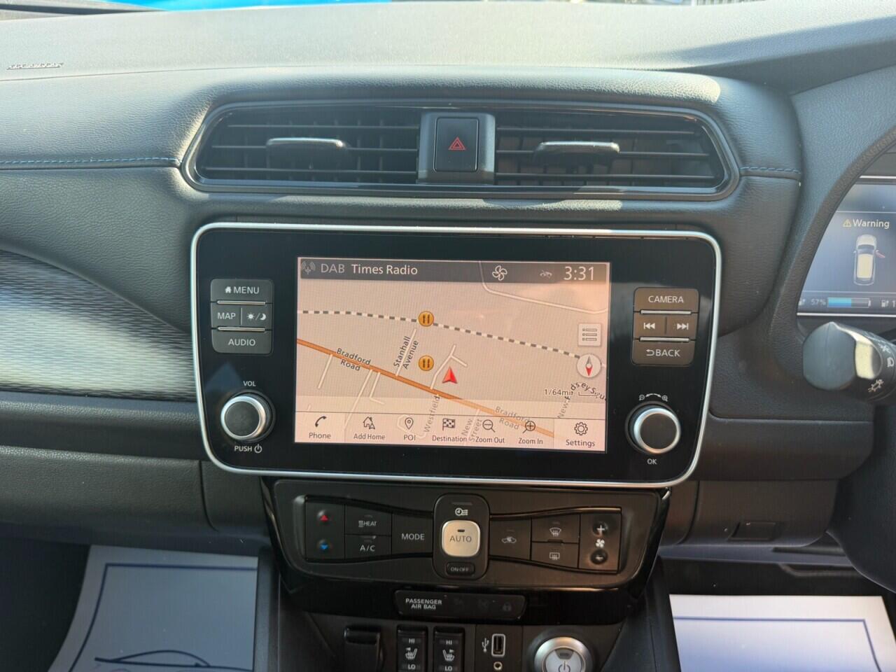 Nissan Leaf view 16