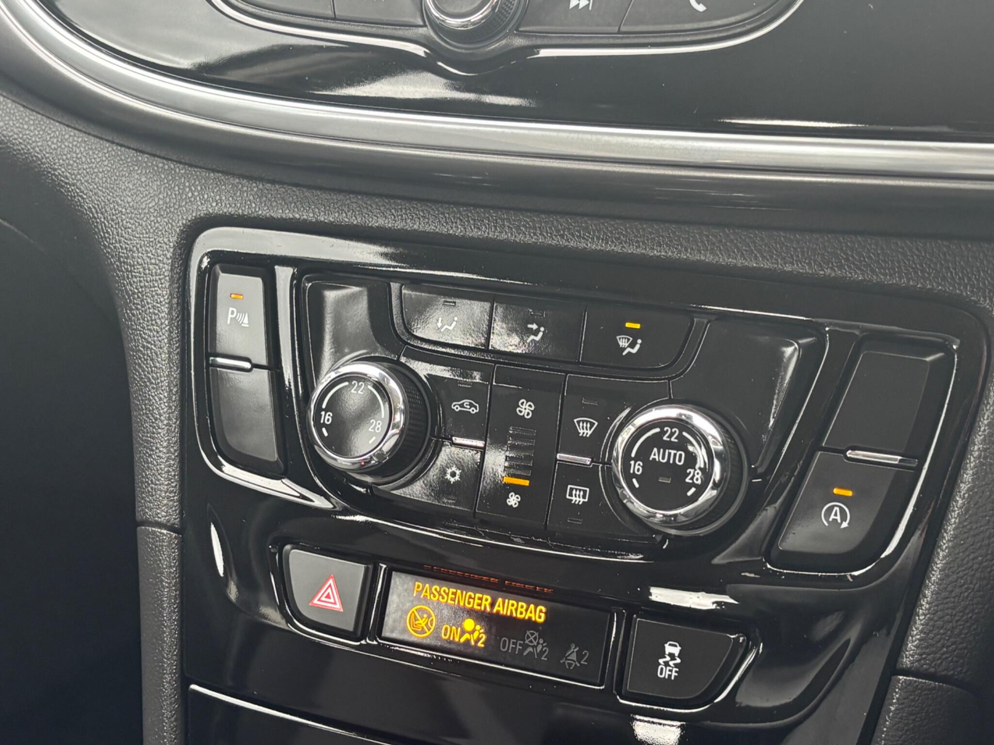 Vauxhall Mokka X view 31