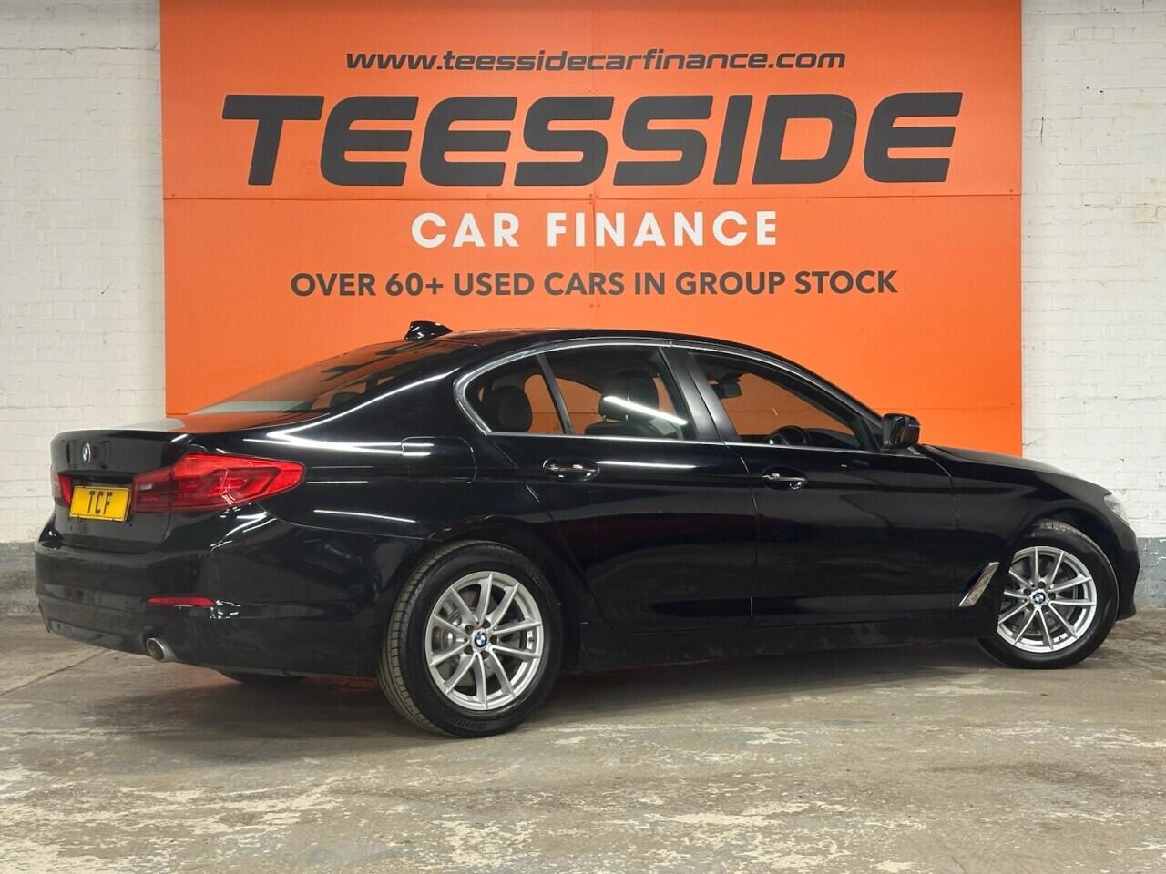BMW 5 Series view 7