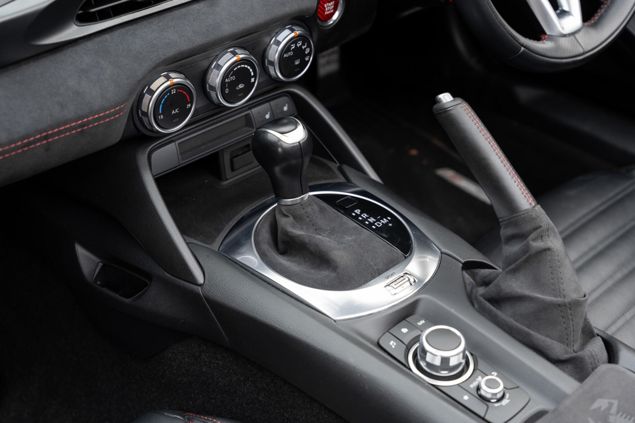 Abarth 124 Spider view 33