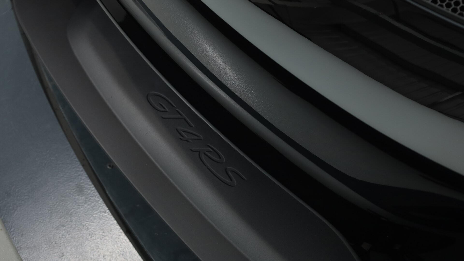 Porsche Cayman view 32