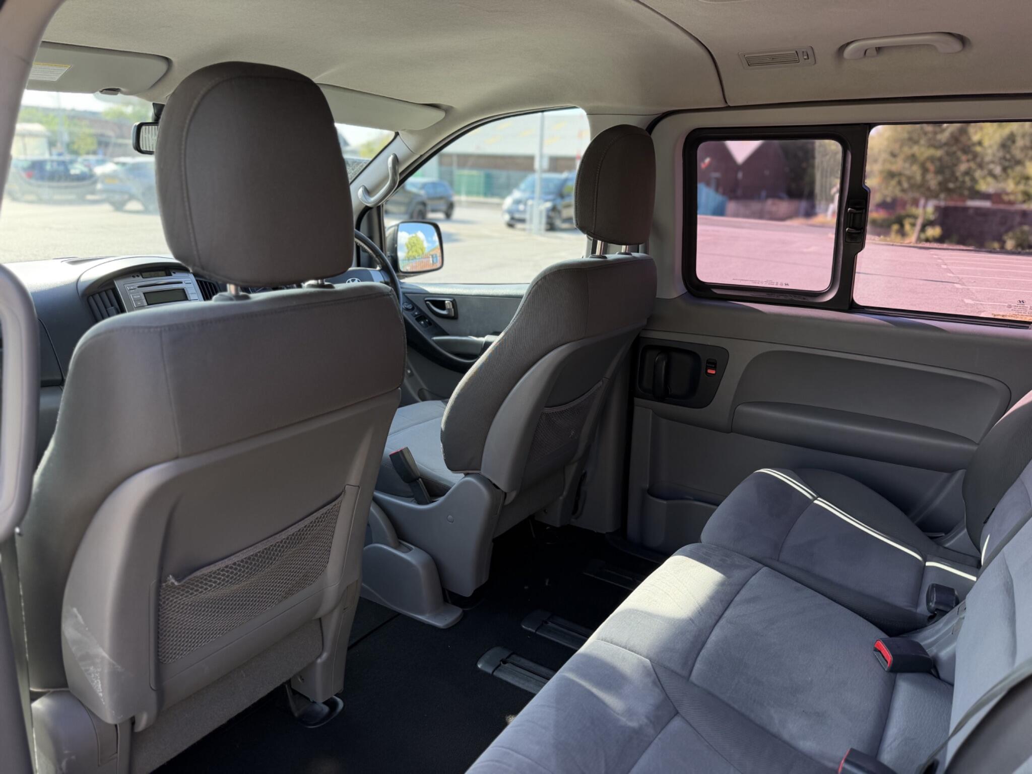Hyundai I800 view 8